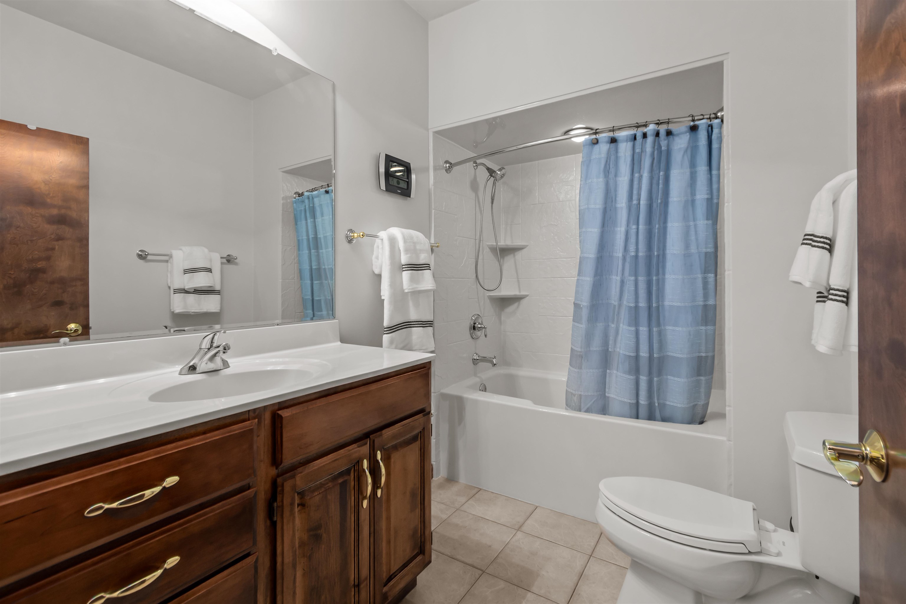 Menasha, Wisconsin, 54952, United States, 3 Bedrooms Bedrooms, ,3 BathroomsBathrooms,Residential,For Sale,1904355