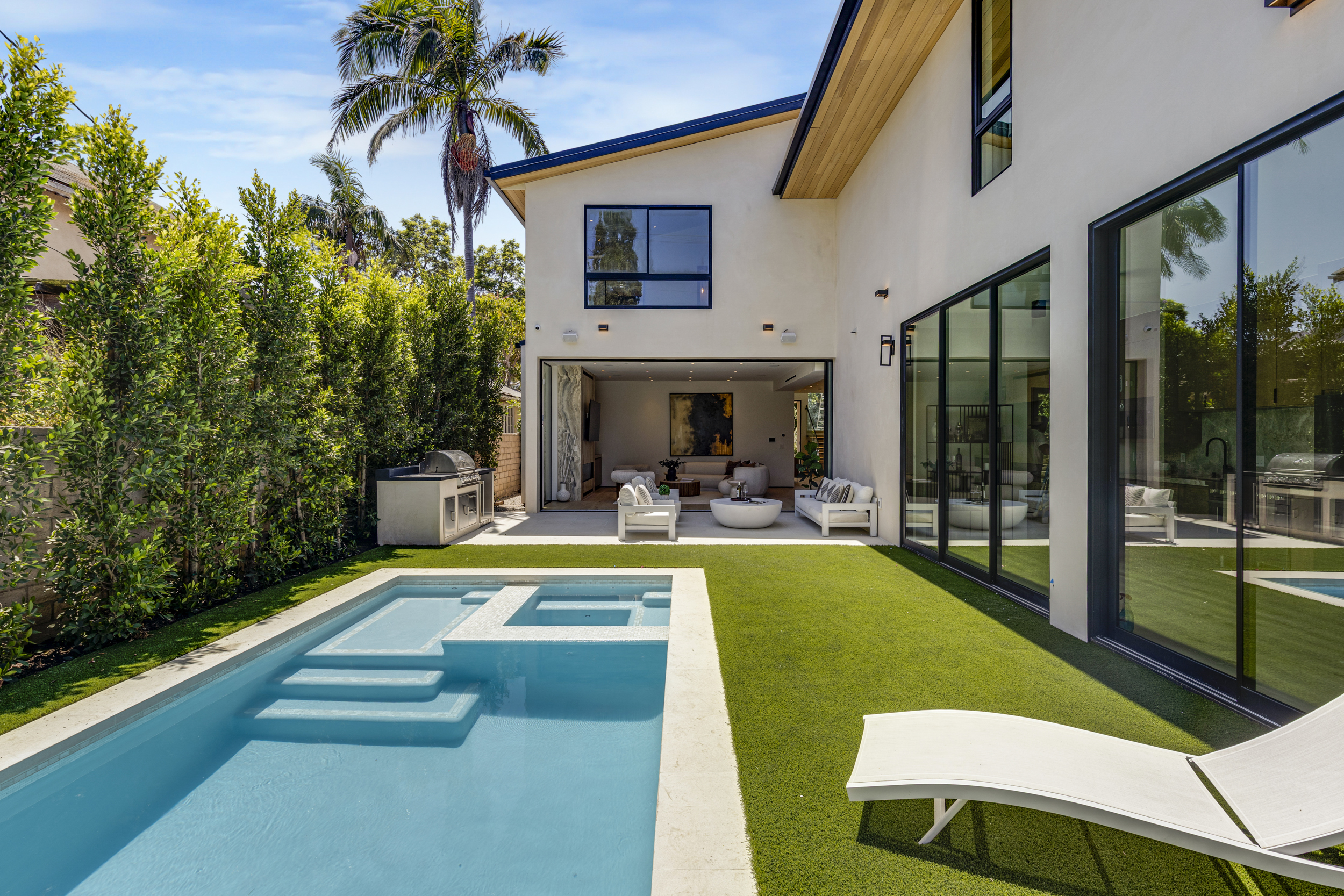  3542 Butler Ave - 物件實景