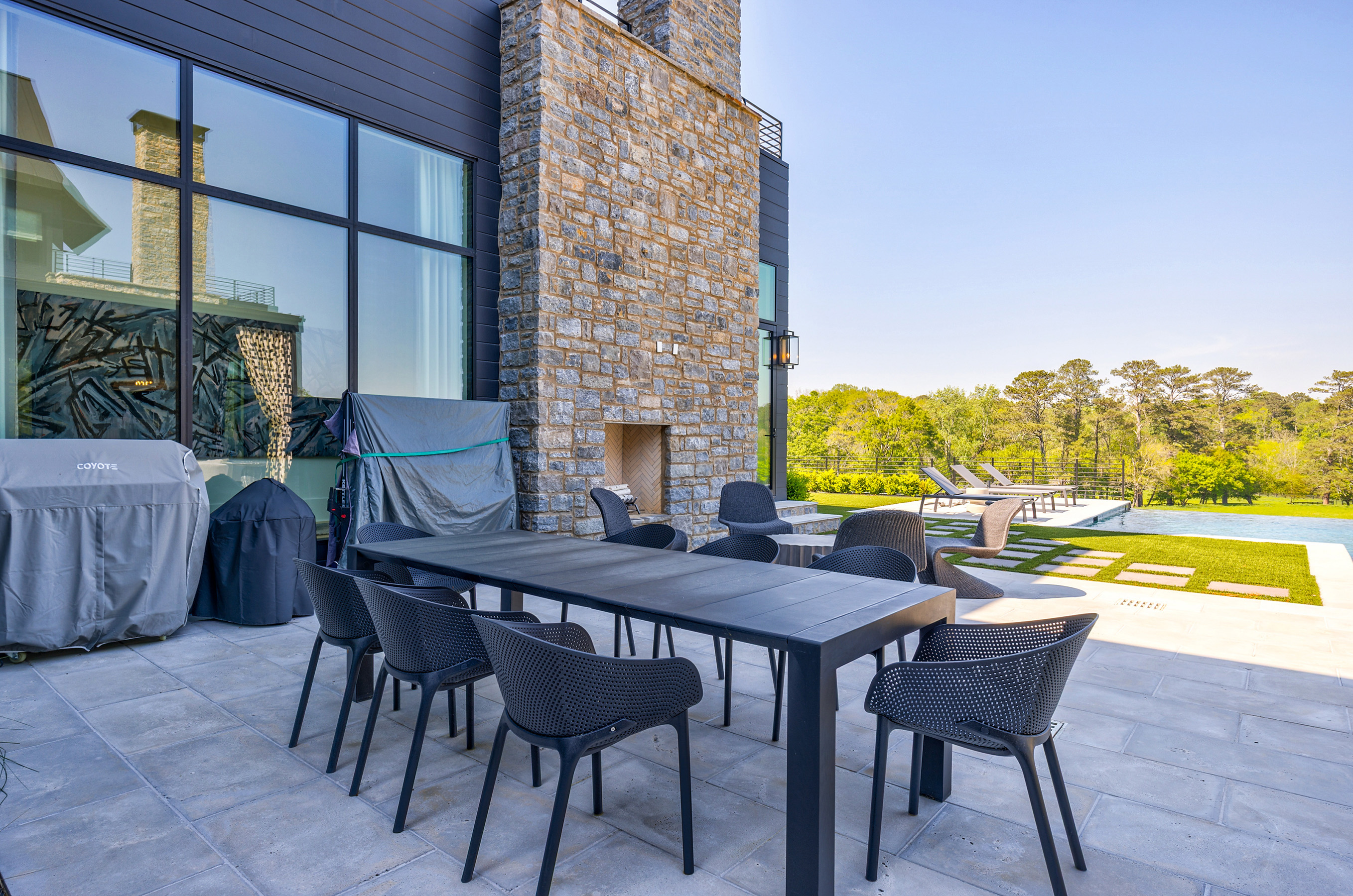  Stunning Milton Estate with Barn and Greenhouse on 50+/- Private Acres - 物件實景