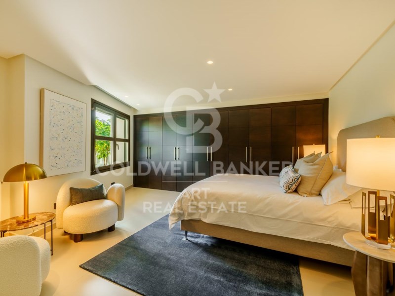 Marbella, Andalusia, ES, 5 Bedrooms Bedrooms, ,5 BathroomsBathrooms,Residential,For Sale,1767301