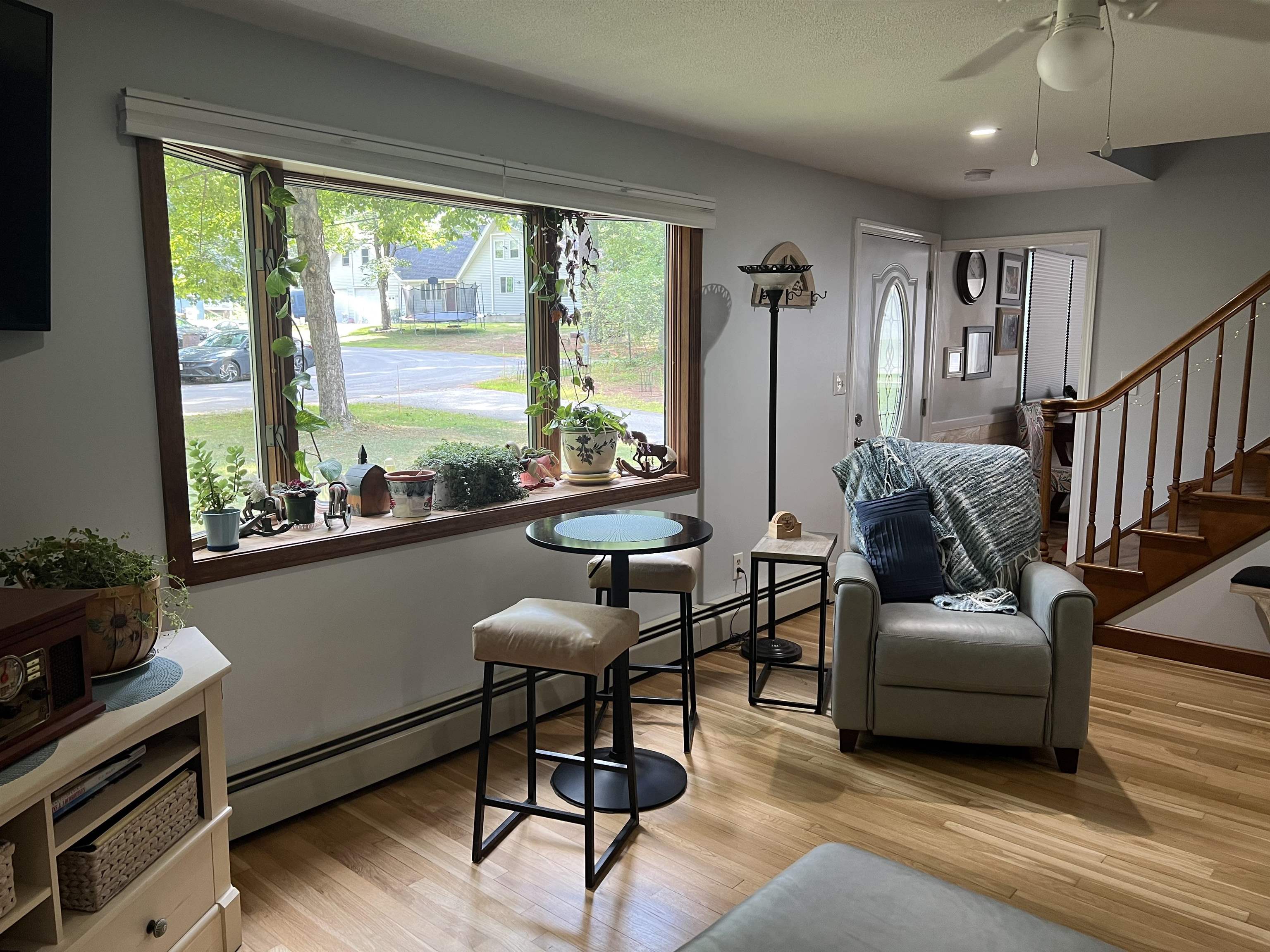 Windham, New Hampshire, 03087, United States, 3 Bedrooms Bedrooms, ,1 BathroomBathrooms,Residential,For Sale,1927223