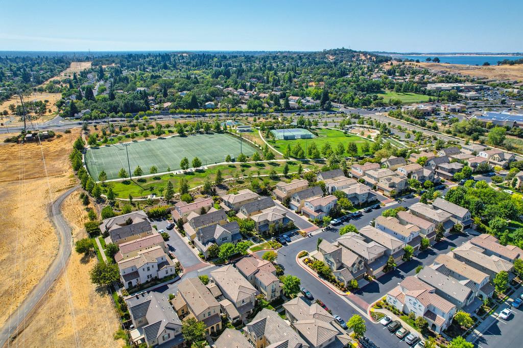 Folsom, California, 95630, United States, 2 Bedrooms Bedrooms, ,3 BathroomsBathrooms,Residential,For Sale,1917573