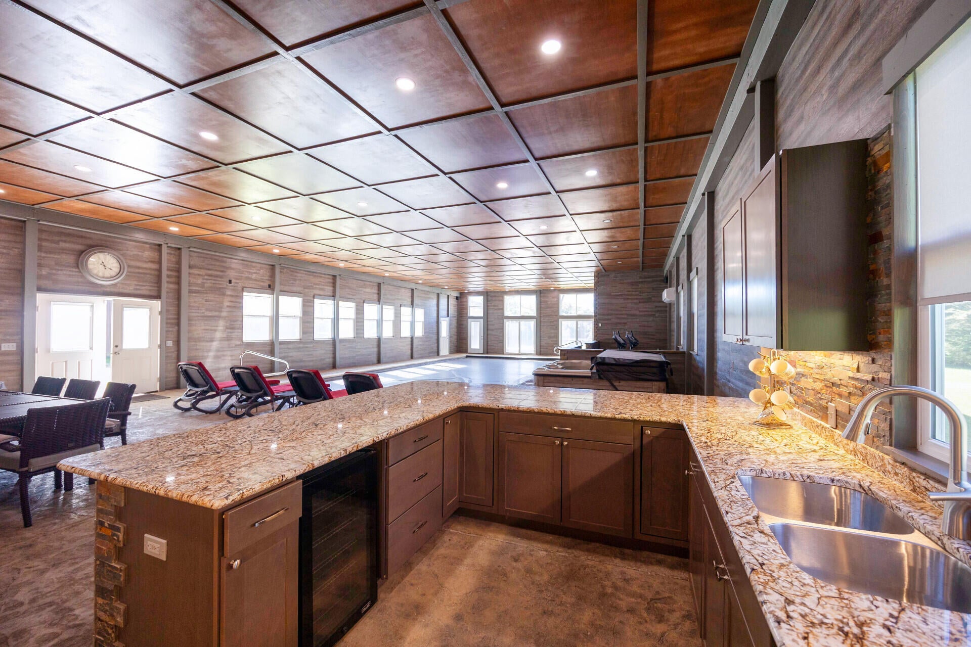 Brooklyn, Michigan, 49230, United States, 3 Bedrooms Bedrooms, ,3 BathroomsBathrooms,Residential,For Sale,1991046