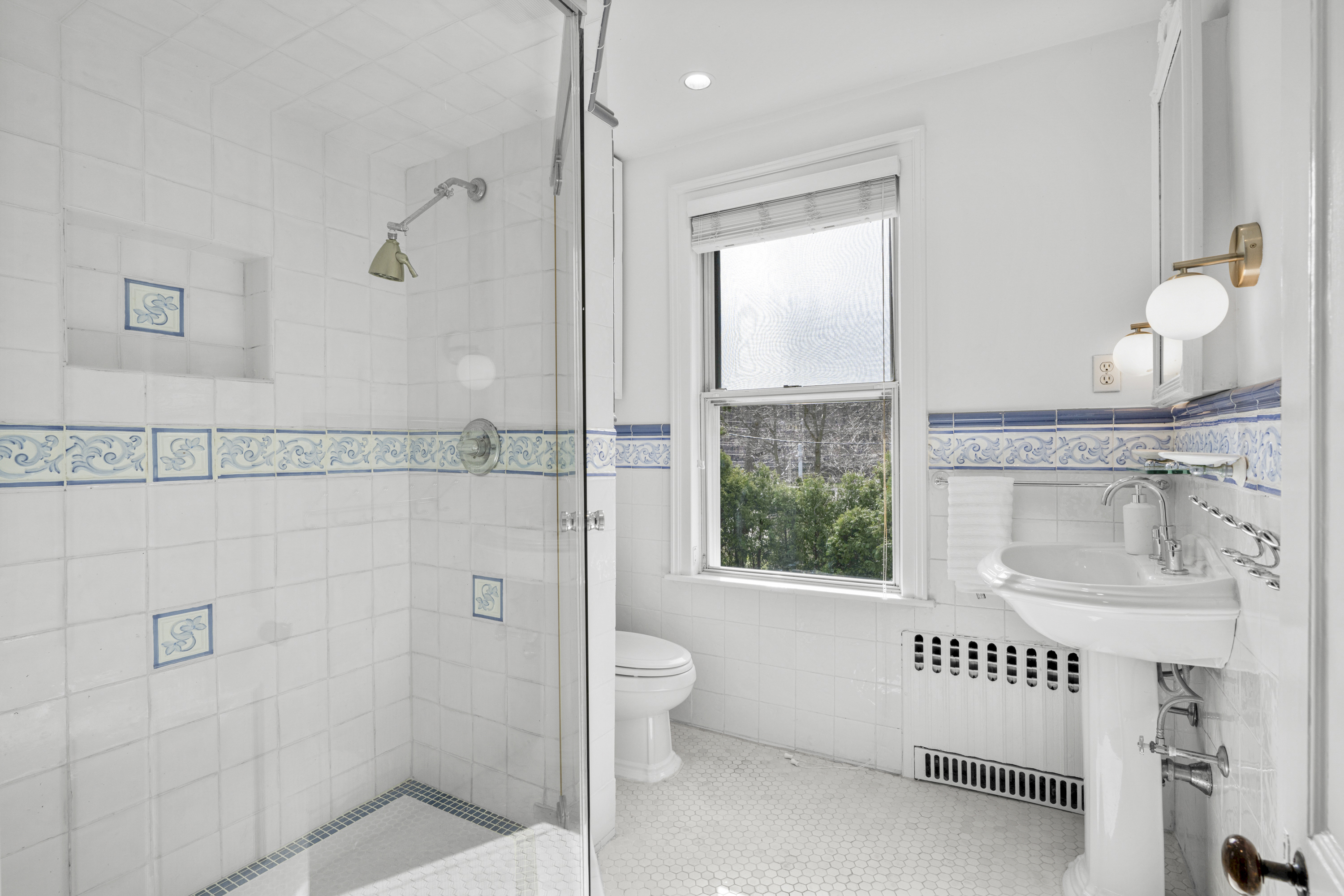  HIstoric Edgemont Home - 物件實景