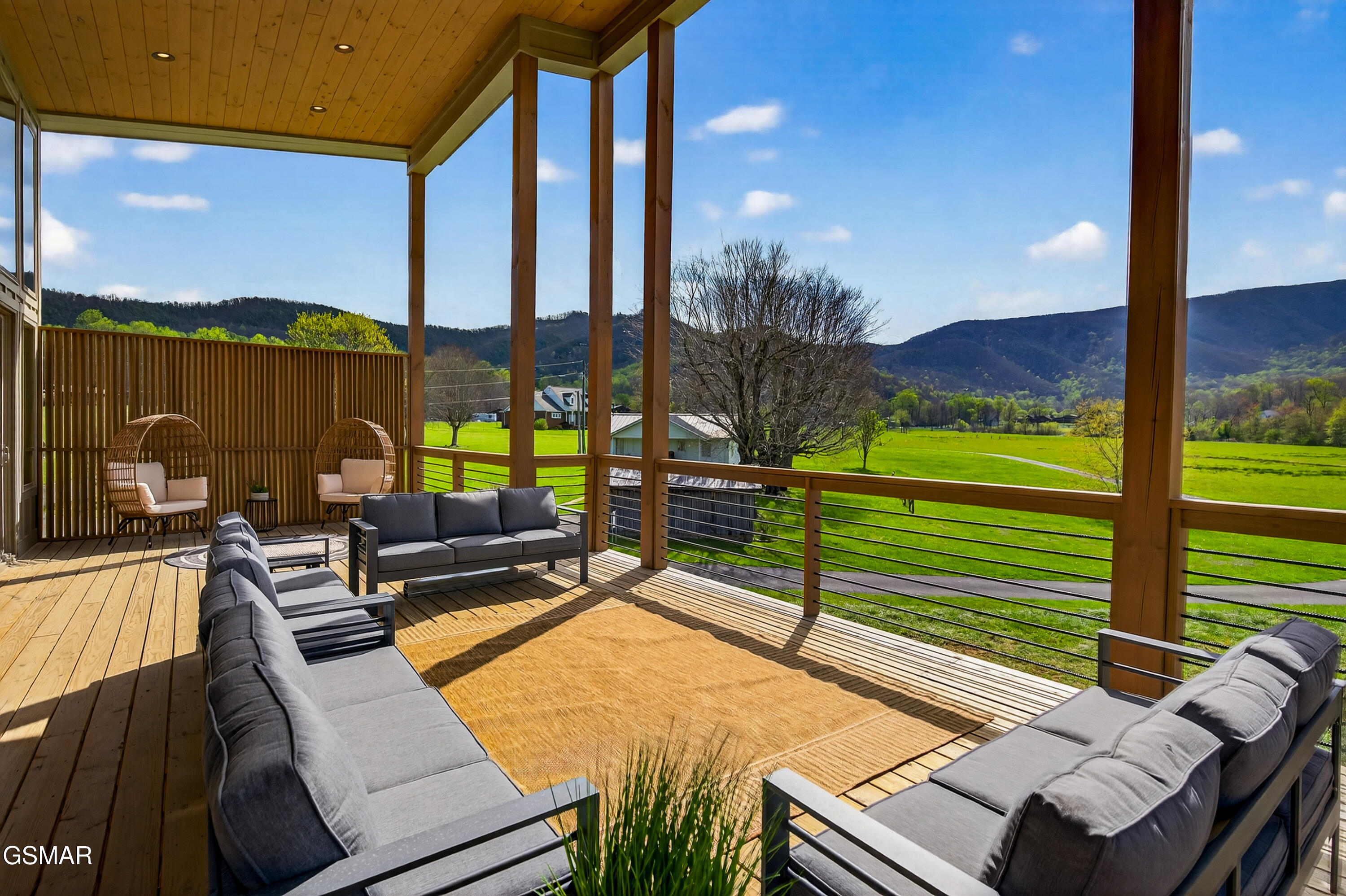 Sevierville, Tennessee, 37862, United States, 5 Bedrooms Bedrooms, ,7 BathroomsBathrooms,Residential,For Sale,2035739