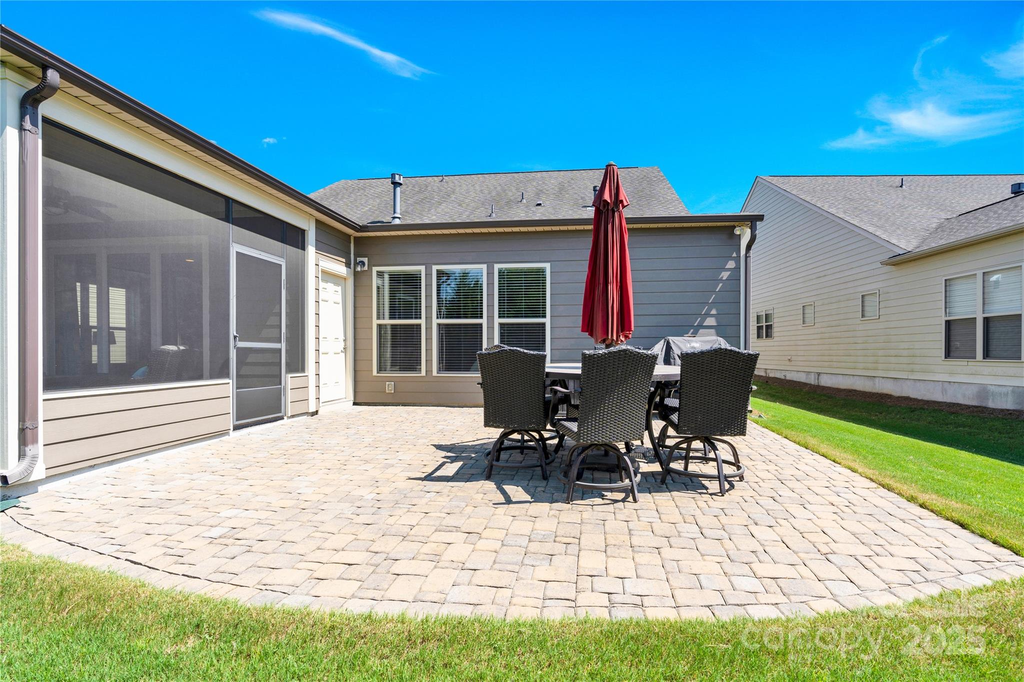 Fort Mill, South Carolina, 29715, United States, 4 Bedrooms Bedrooms, ,3 BathroomsBathrooms,Residential,For Sale,1903712