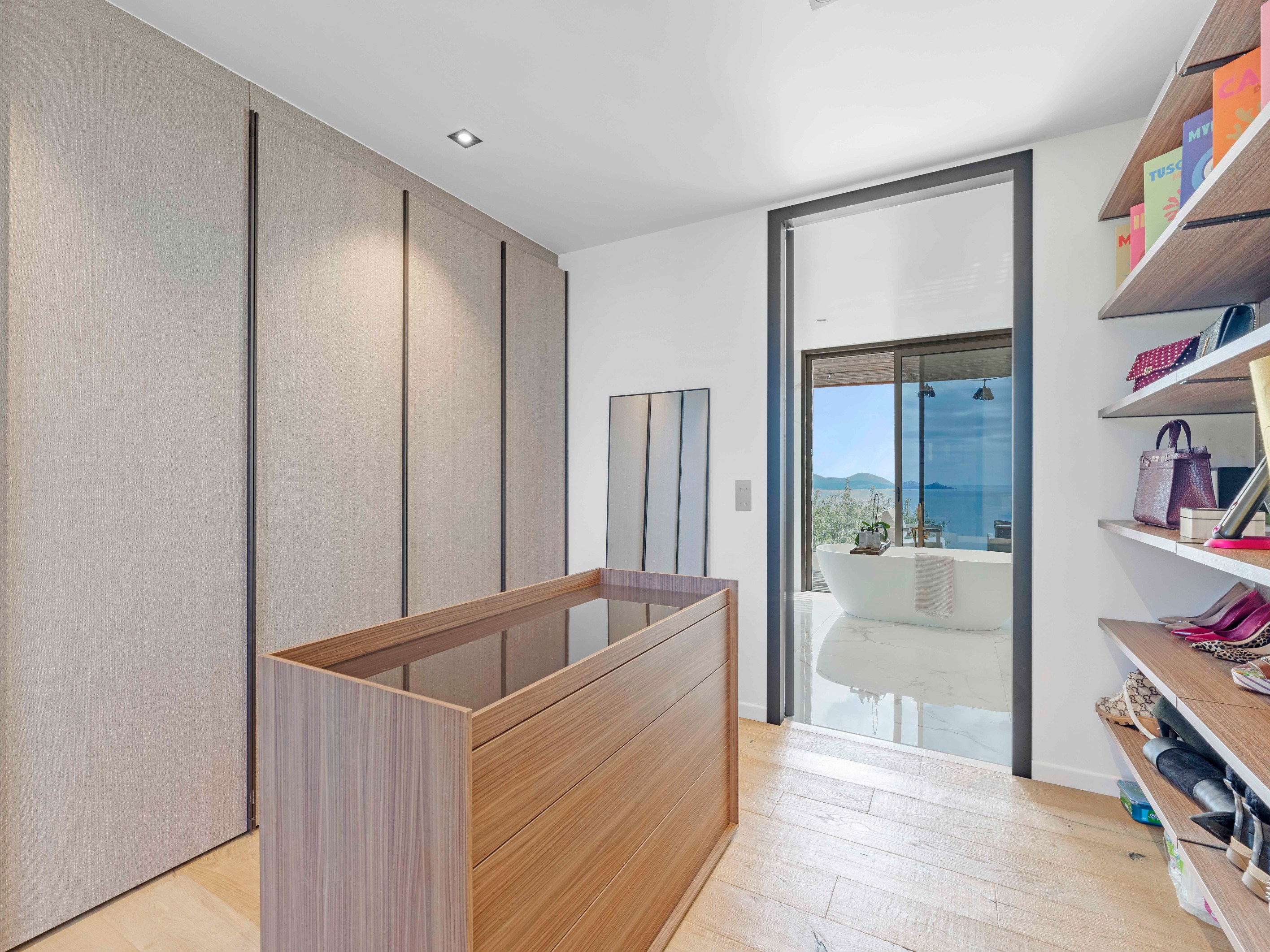  Luxury villa in Les Issambres with panoramic sea view and infinity pool - 物件實景
