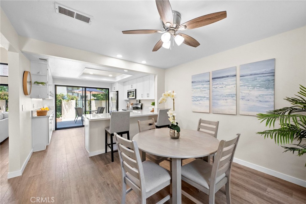 Huntington Beach, California, 92646, United States, 4 Bedrooms Bedrooms, ,3 BathroomsBathrooms,Residential,For Sale,1912576