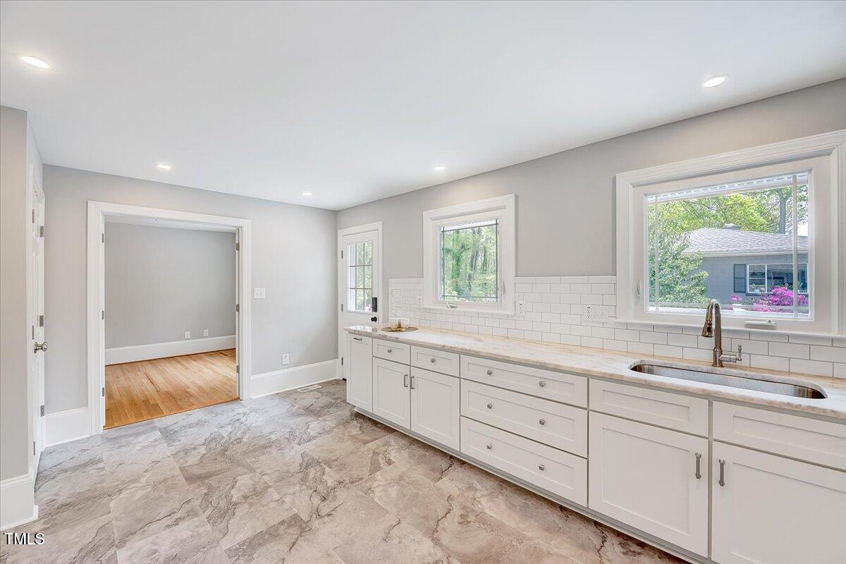 Fuquay Varina, North Carolina, 27526, United States, 4 Bedrooms Bedrooms, ,2 BathroomsBathrooms,Residential,For Sale,1778553