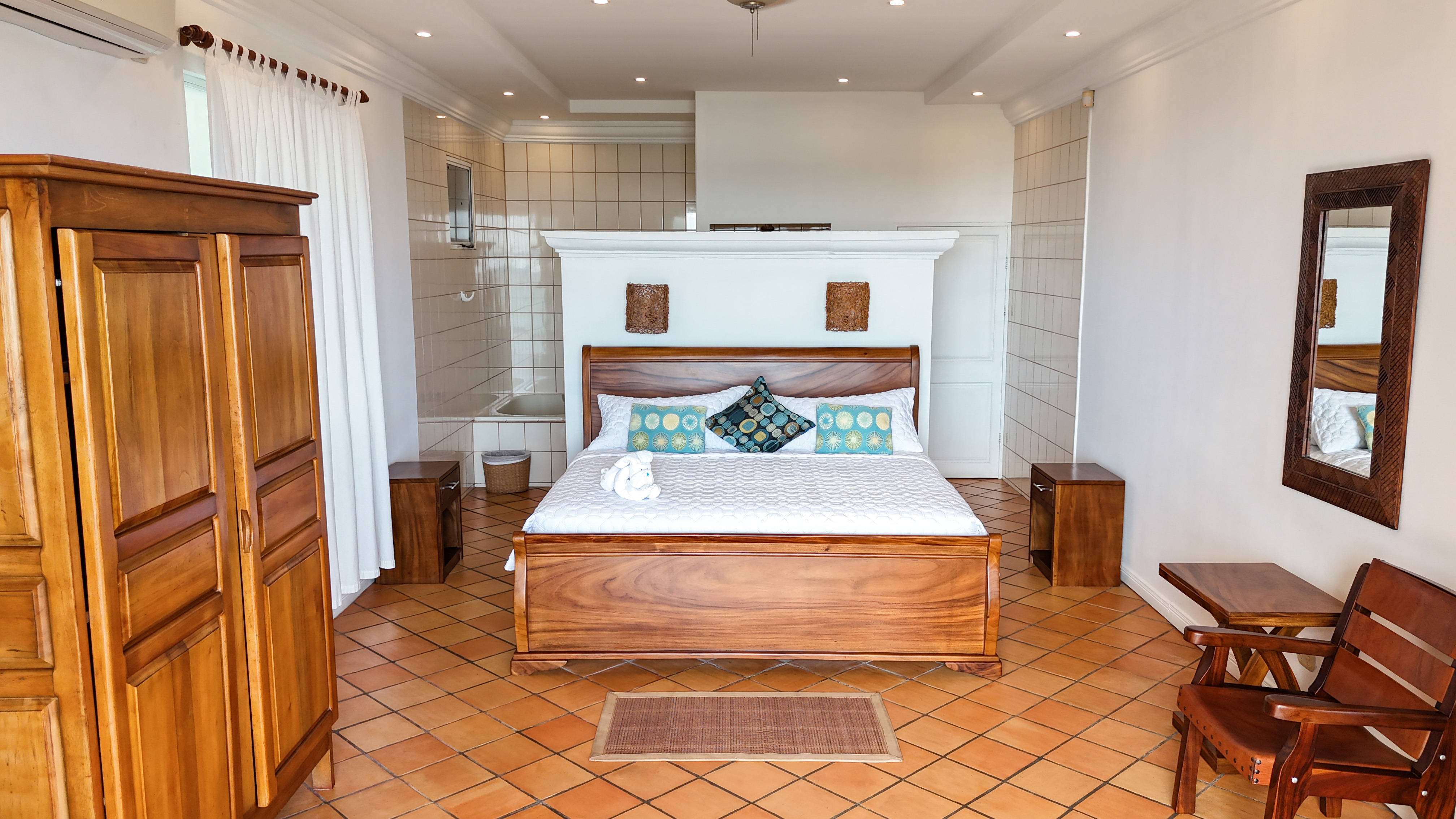 Manuel Antonio, Manuel Antonio, Puntarenas, CR, 4 Bedrooms Bedrooms, ,Residential,For Sale,Manuel Antonio,1617349