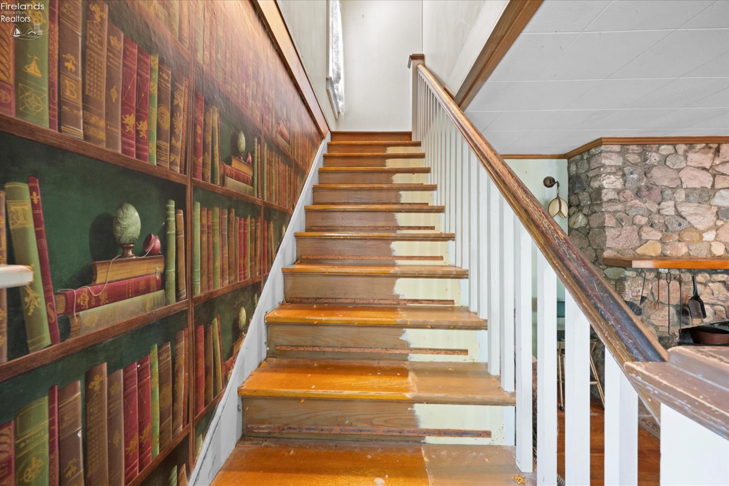 Port Clinton, Ohio, 43452, United States, 3 Bedrooms Bedrooms, ,3 BathroomsBathrooms,Residential,For Sale,1983148