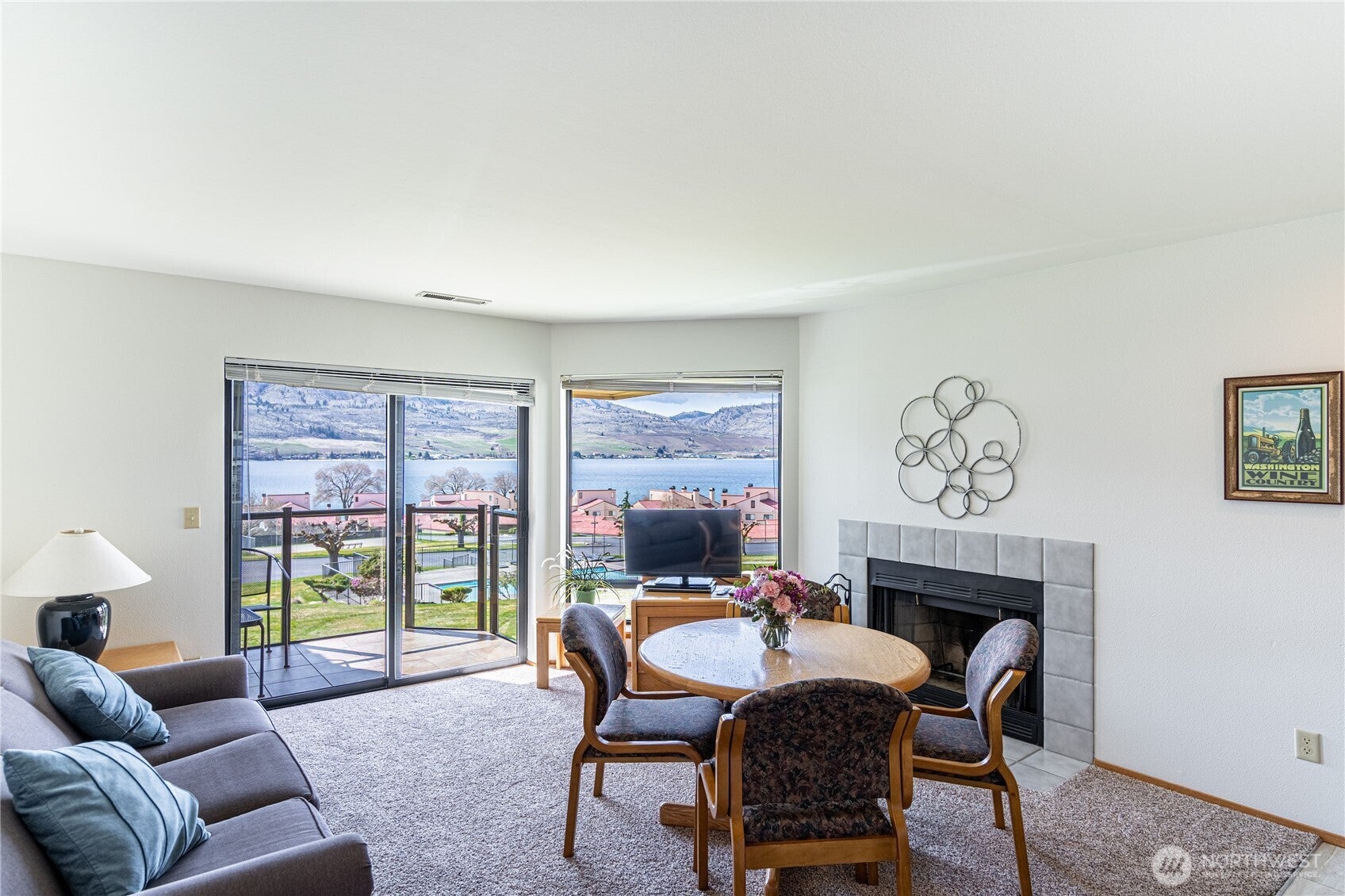Chelan, Washington, 98816, United States, 3 Bedrooms Bedrooms, ,1 BathroomBathrooms,Residential,For Sale,1699623