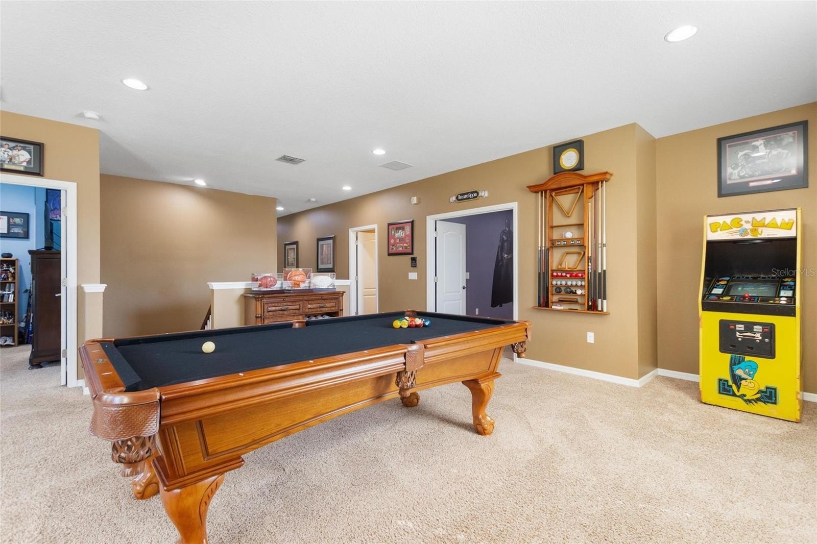 AUBURNDALE, Florida, 33823, United States, 5 Bedrooms Bedrooms, ,5 BathroomsBathrooms,Residential,For Sale,1986097