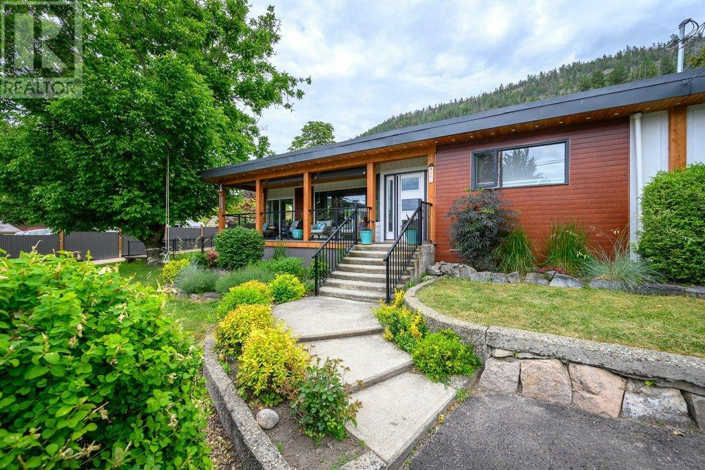 VERNON, British Columbia, V1H 1J9, CA, 6 Bedrooms Bedrooms, ,3 BathroomsBathrooms,Residential,For Sale,1858215