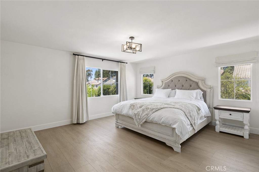 Irvine, California, 92618, United States, 4 Bedrooms Bedrooms, ,3 BathroomsBathrooms,Residential,For Sale,1986463