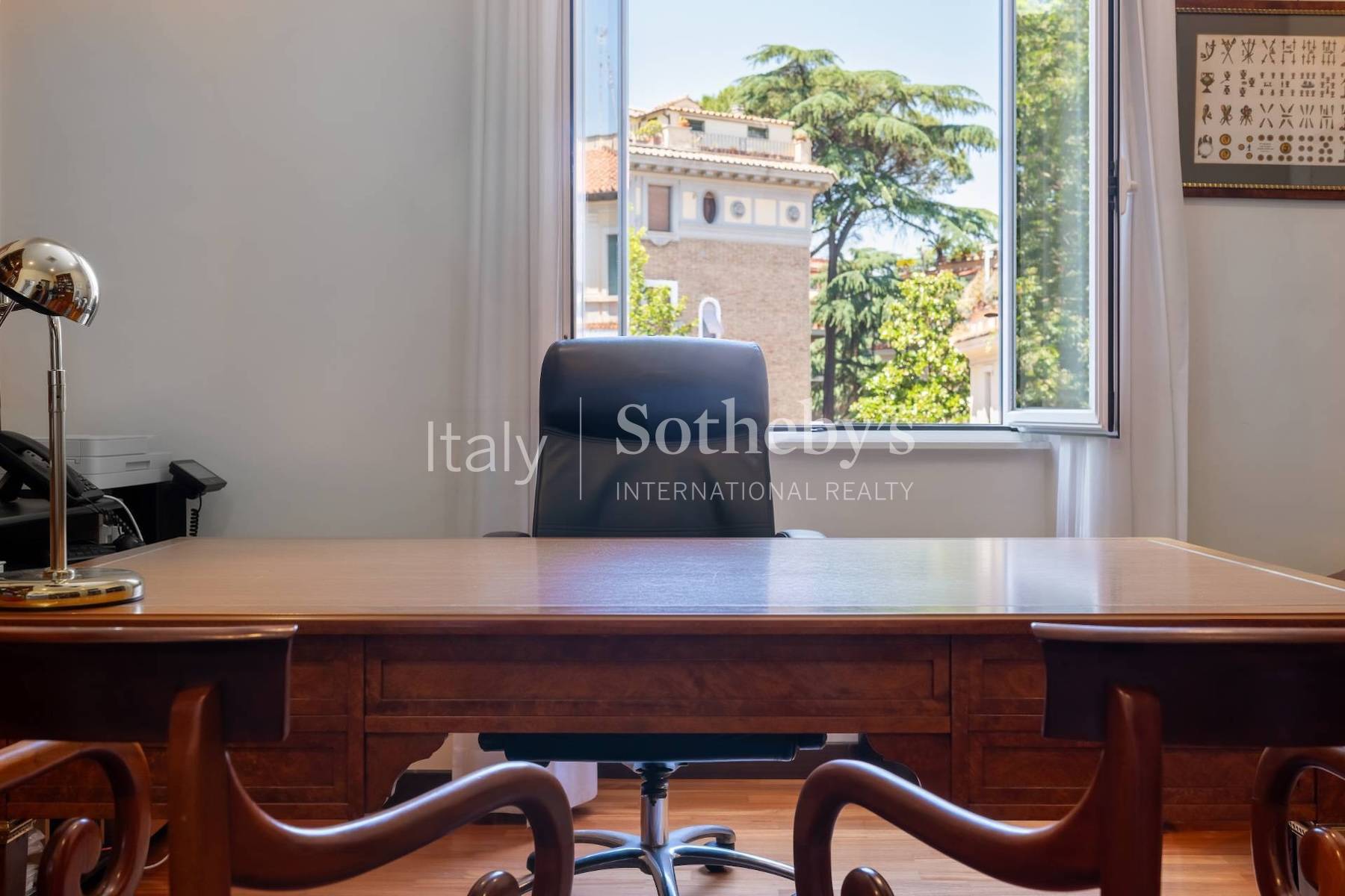  Prestigious Property in Rome’s Pinciano District - 物件實景
