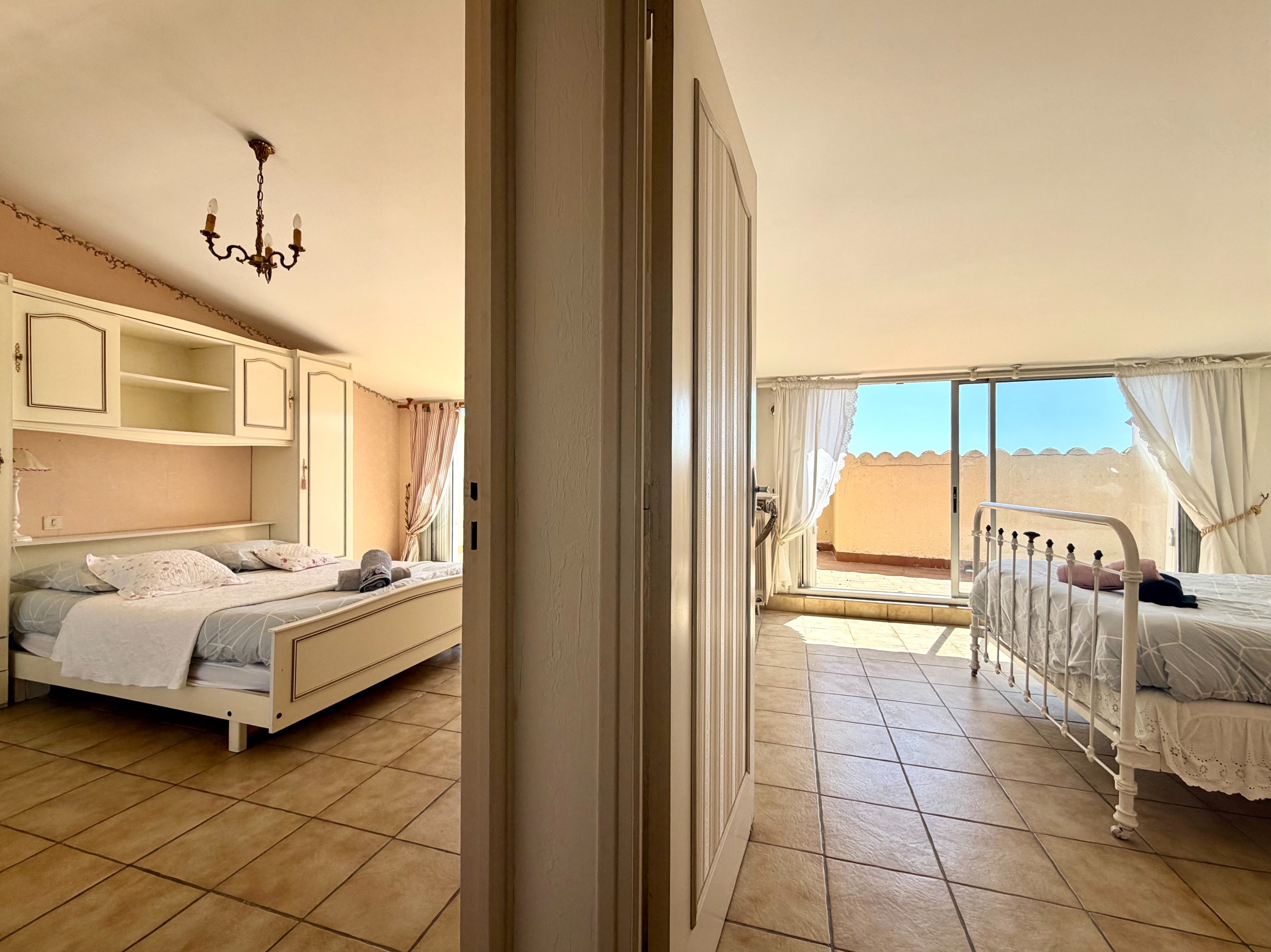  First line with sea view, 5-room duplex apartment... - 物件實景