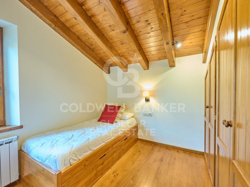 Isòvol, Catalonia, ES, 4 Bedrooms Bedrooms, ,4 BathroomsBathrooms,Residential,For Sale,1578046