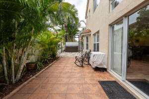 Lake Worth, Florida, 33467, United States, 4 Bedrooms Bedrooms, ,3 BathroomsBathrooms,Residential,For Sale,1887798