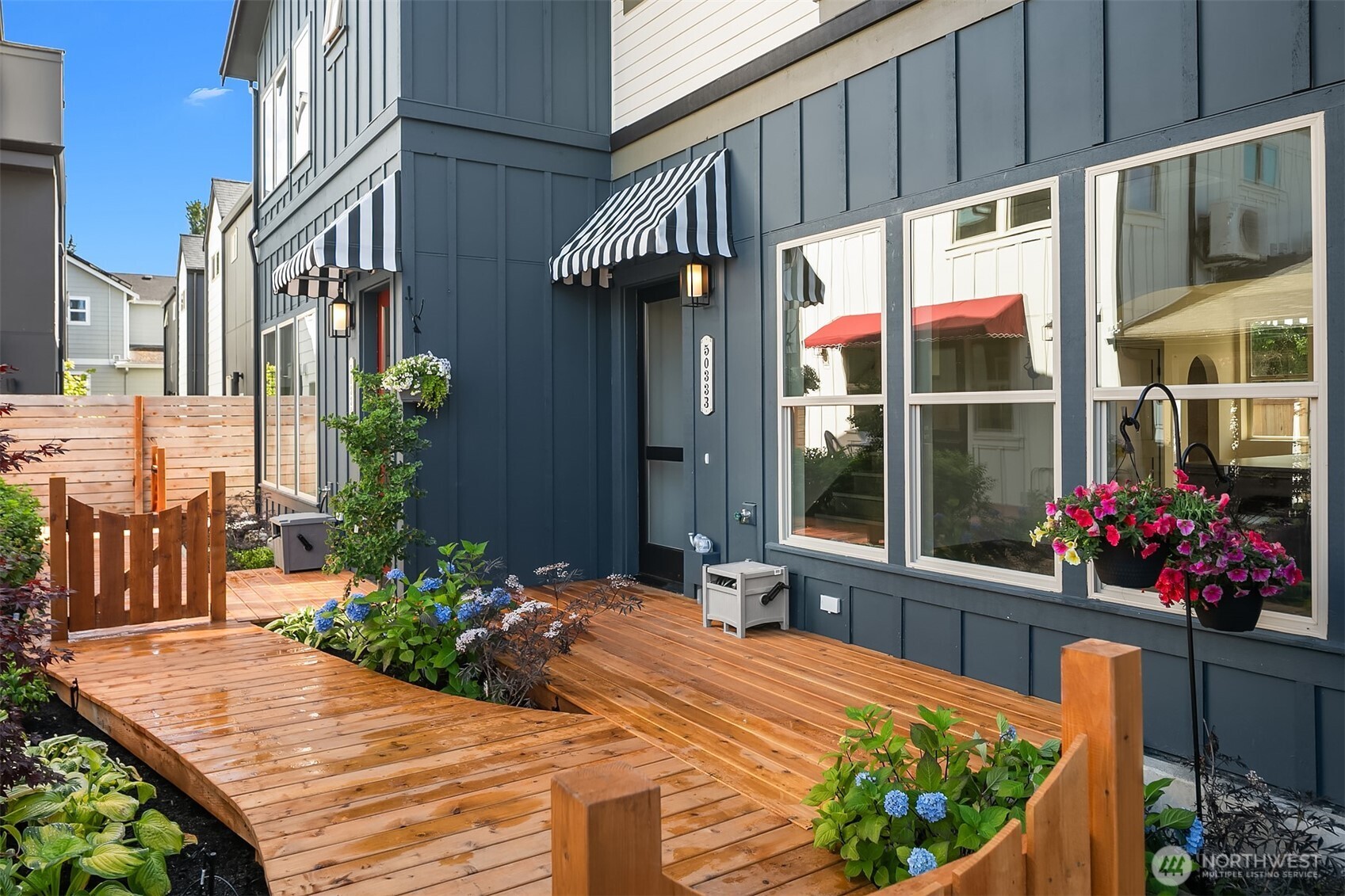 Seattle, Washington, 98106, United States, 4 Bedrooms Bedrooms, ,3 BathroomsBathrooms,Residential,For Sale,1902505
