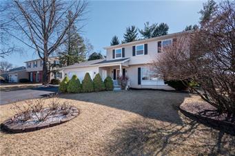Lower Macungie Twp, Pennsylvania, 18103, United States, 4 Bedrooms Bedrooms, ,4 BathroomsBathrooms,Residential,For Sale,1739037