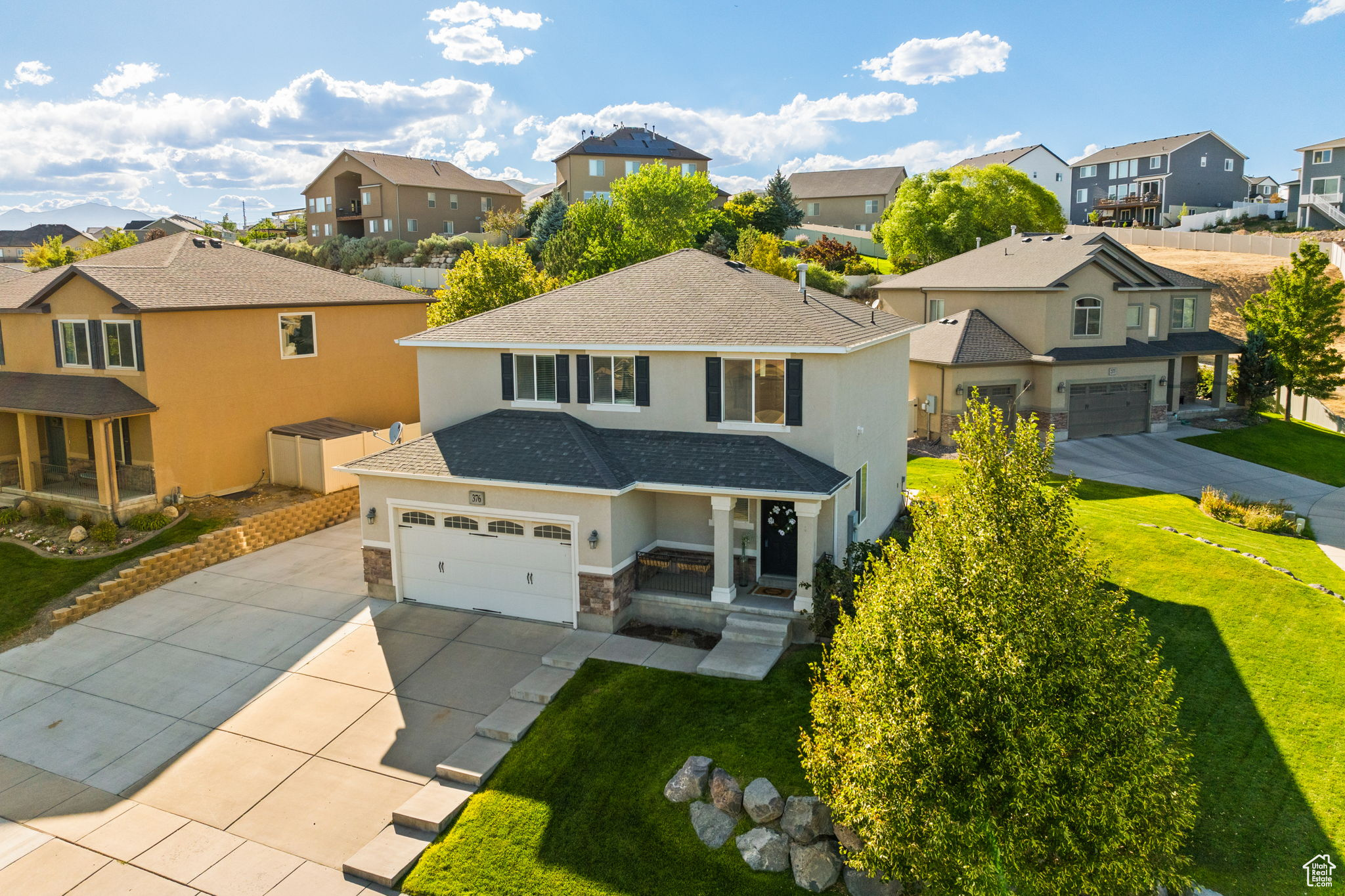 Saratoga Springs, Utah, 84045, United States, 4 Bedrooms Bedrooms, ,3 BathroomsBathrooms,Residential,For Sale,1906604