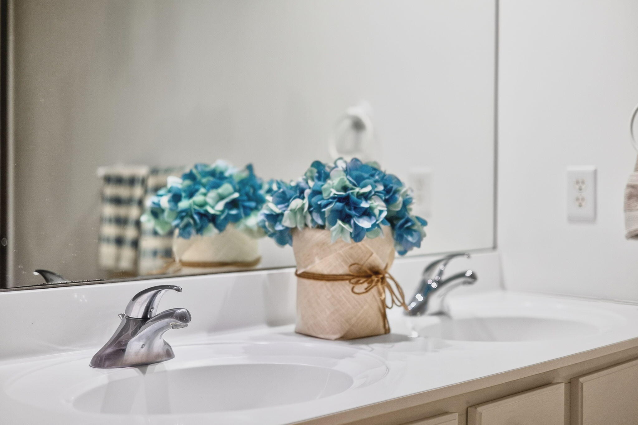  5 Blue Meadow Court, Bourne, MA, 02532 - 物件實景