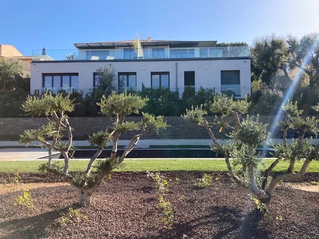 Sainte-Maxime, Provence-Alpes-Côte d’Azur, 83120, FR, 3 Bedrooms Bedrooms, ,5 BathroomsBathrooms,Residential,For Sale,1613029