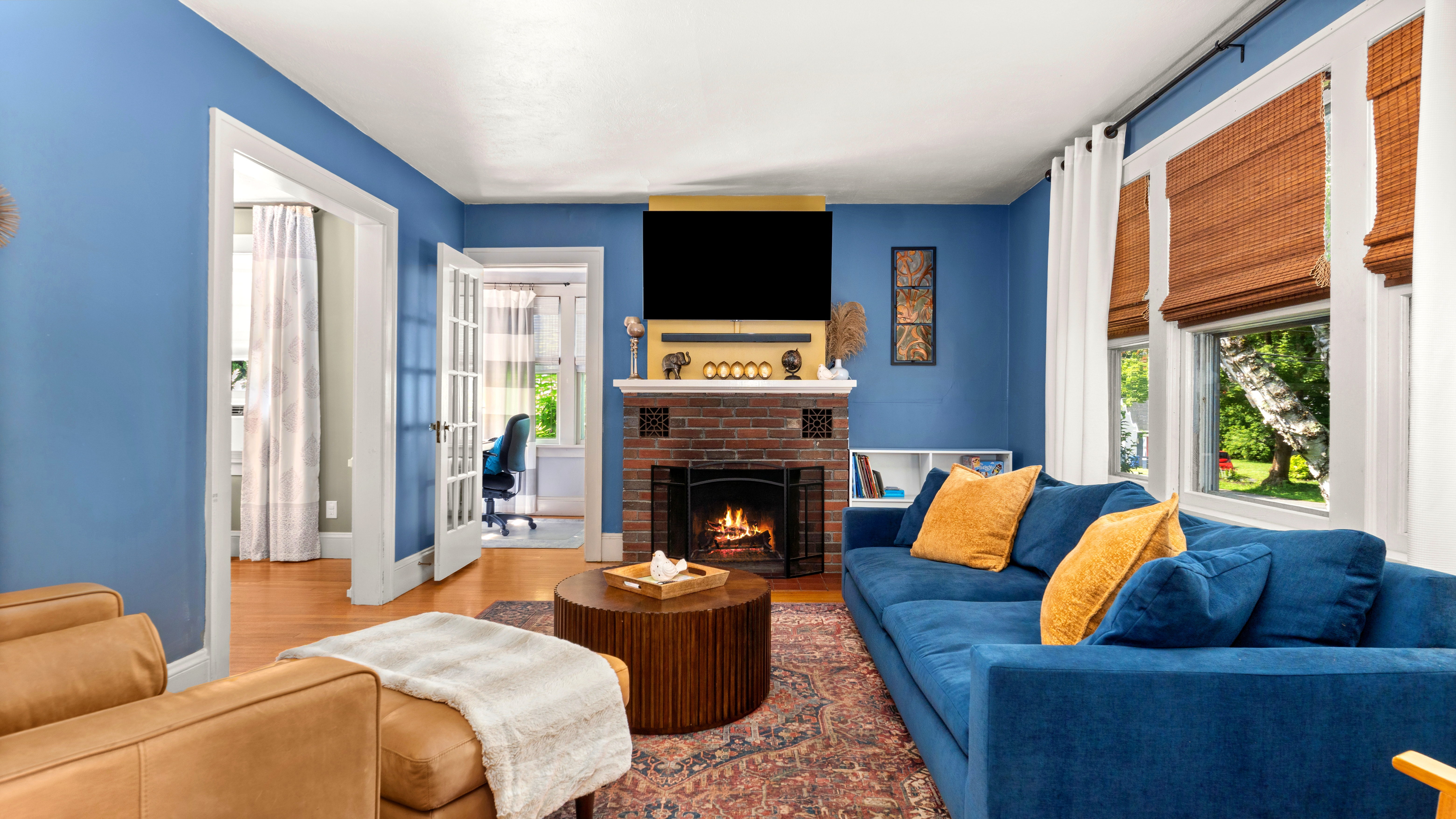  Turnkey Colonial Charm in Southeast Pittsfield - 物件實景