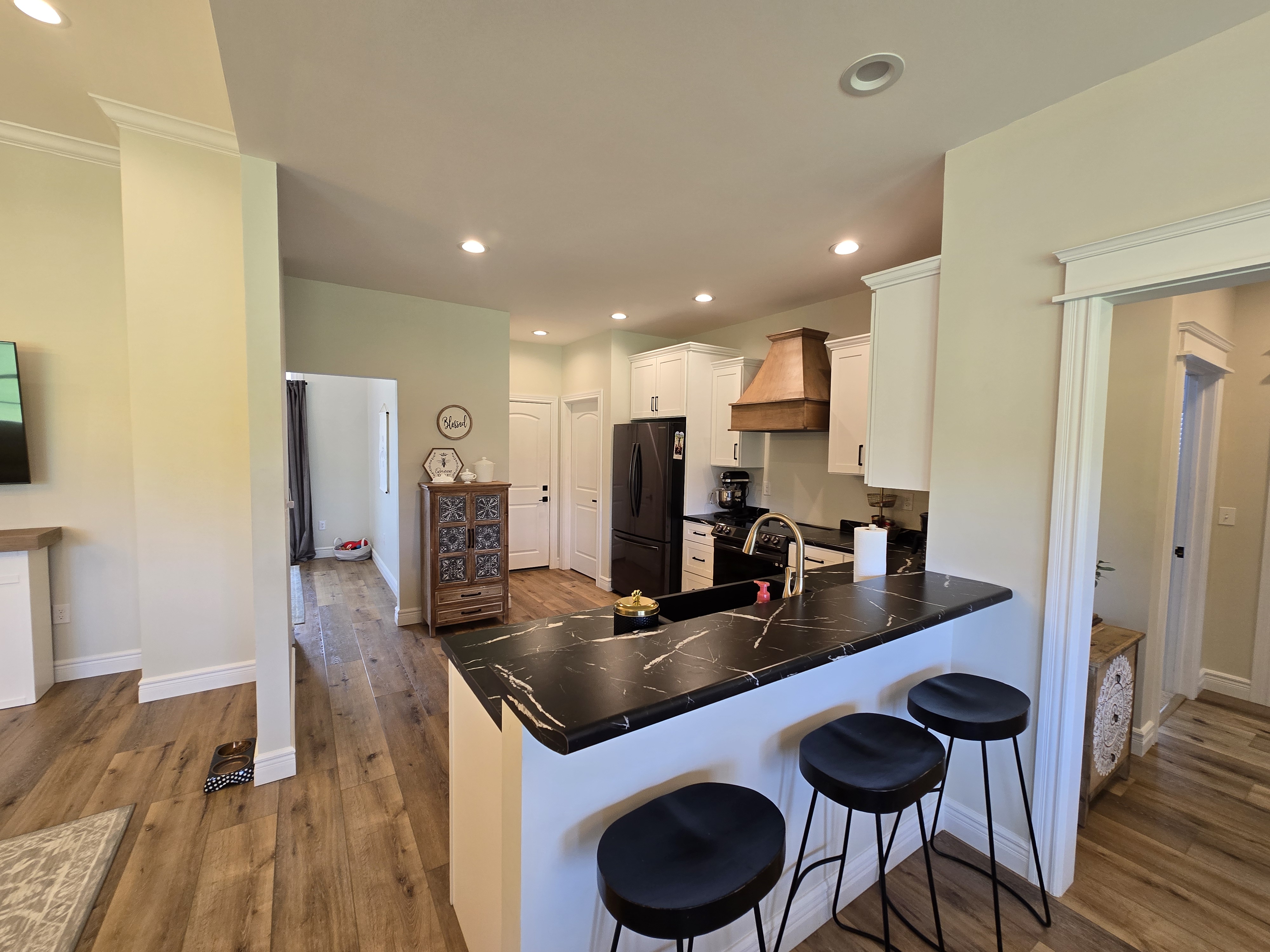 Harrogate, Tennessee, 37752, United States, 3 Bedrooms Bedrooms, ,2 BathroomsBathrooms,Residential,For Sale,1982987