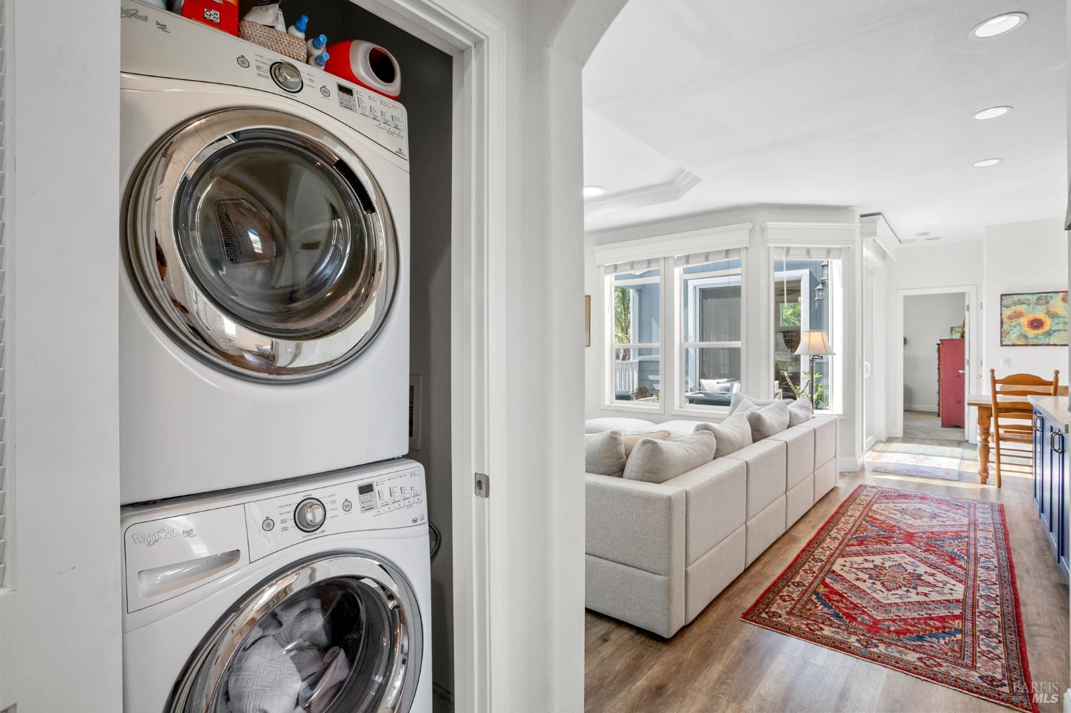 San Rafael, California, 94903, United States, 3 Bedrooms Bedrooms, ,2 BathroomsBathrooms,Residential,For Sale,1907707