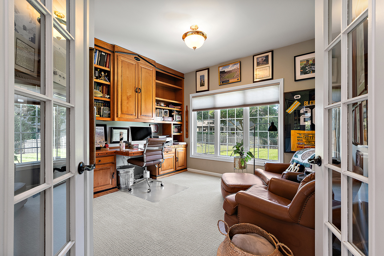 Orland Park, Illinois, 60467, United States, 5 Bedrooms Bedrooms, ,3 BathroomsBathrooms,Residential,For Sale,1937885