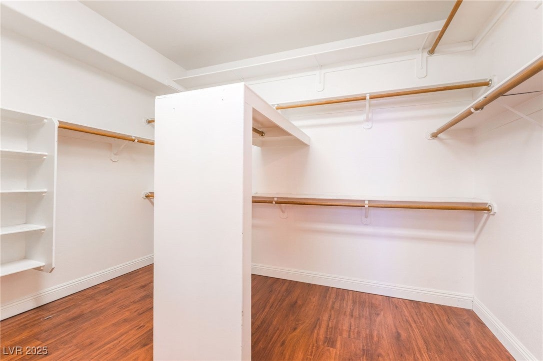 Las Vegas, Nevada, 89110, United States, 6 Bedrooms Bedrooms, ,3 BathroomsBathrooms,Residential,For Sale,1987091