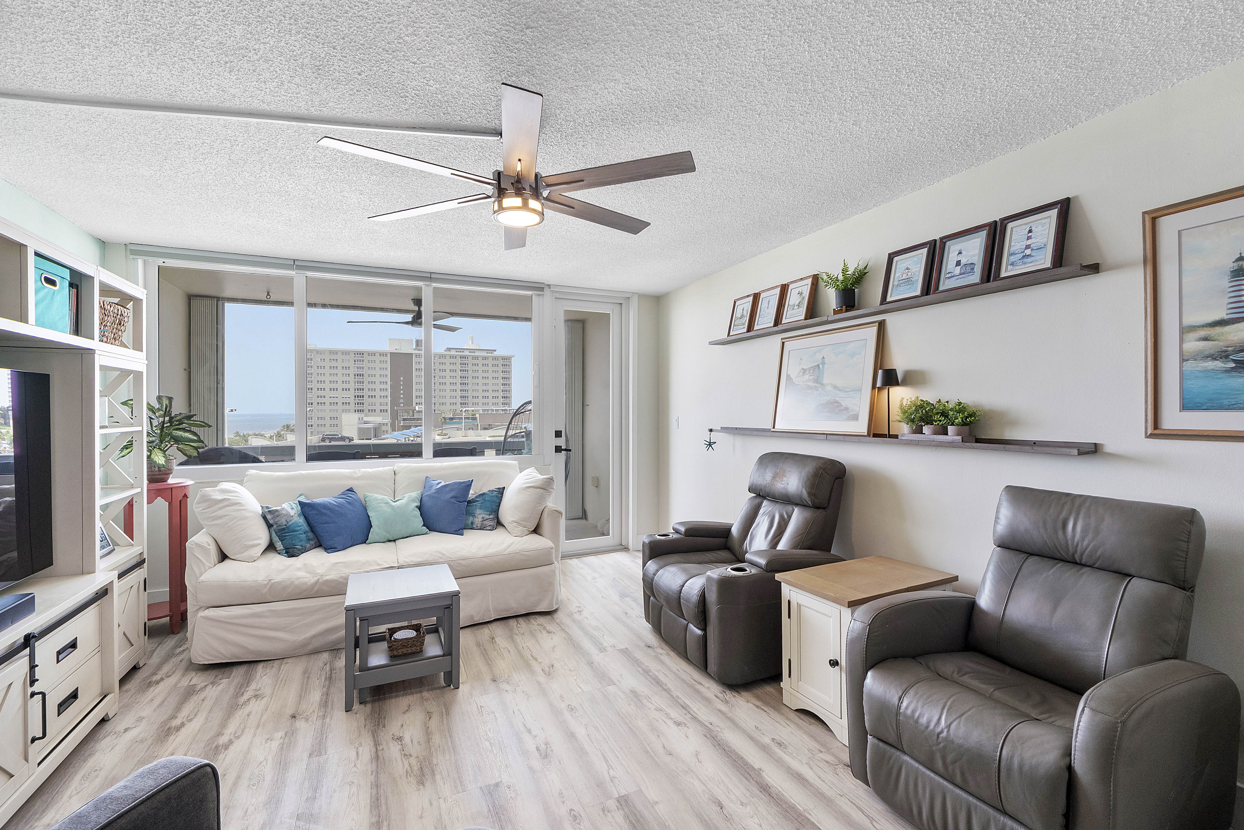 305 N Pompano Beach Boulevard, Pompano Beach, FL, 33062 - 物件實景
