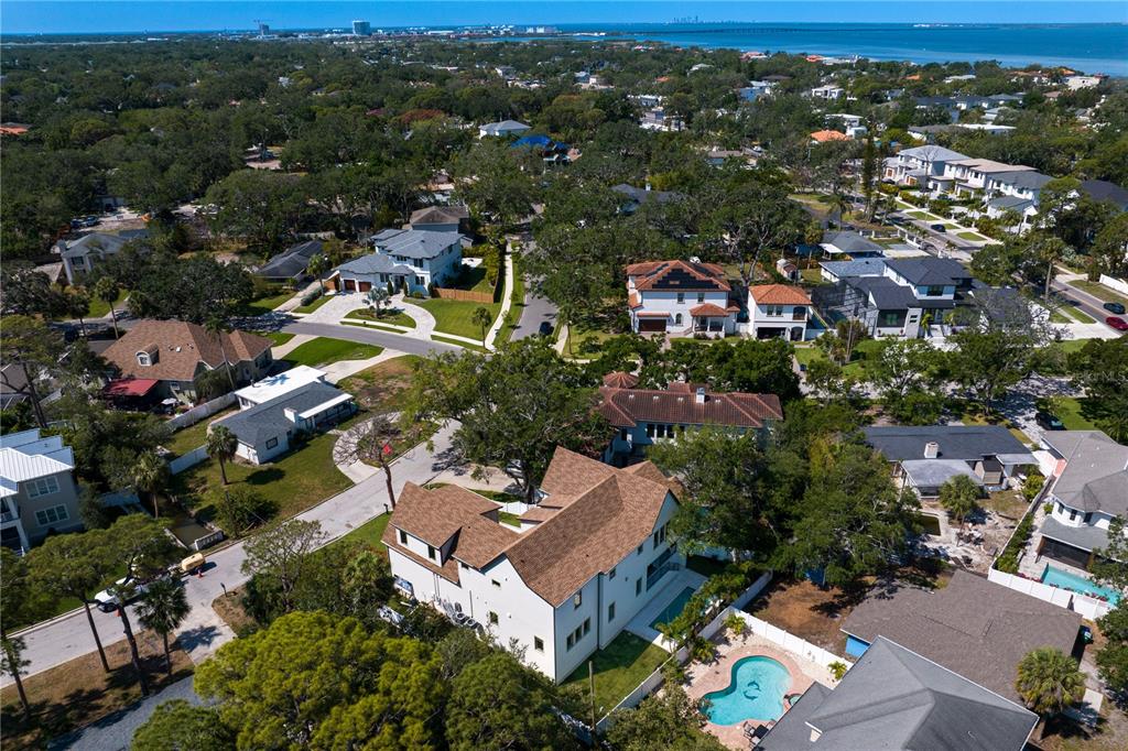Tampa, Florida, 33629, United States, 5 Bedrooms Bedrooms, ,5 BathroomsBathrooms,Residential,For Sale,1837490