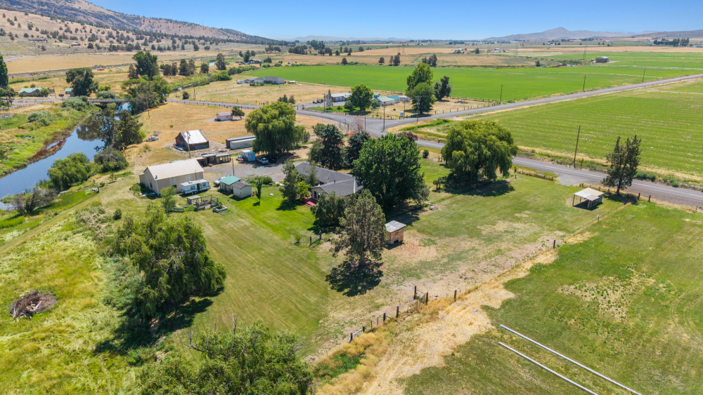 KLAMATH FALLS, Oregon, 97603, United States, 3 Bedrooms Bedrooms, ,2 BathroomsBathrooms,Residential,For Sale,1984285