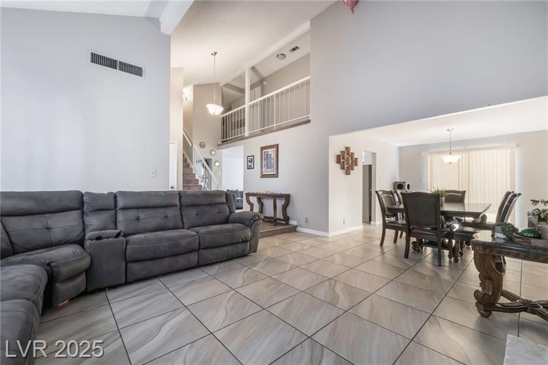 Henderson, Nevada, 89014, United States, 4 Bedrooms Bedrooms, ,2 BathroomsBathrooms,Residential,For Sale,1977160