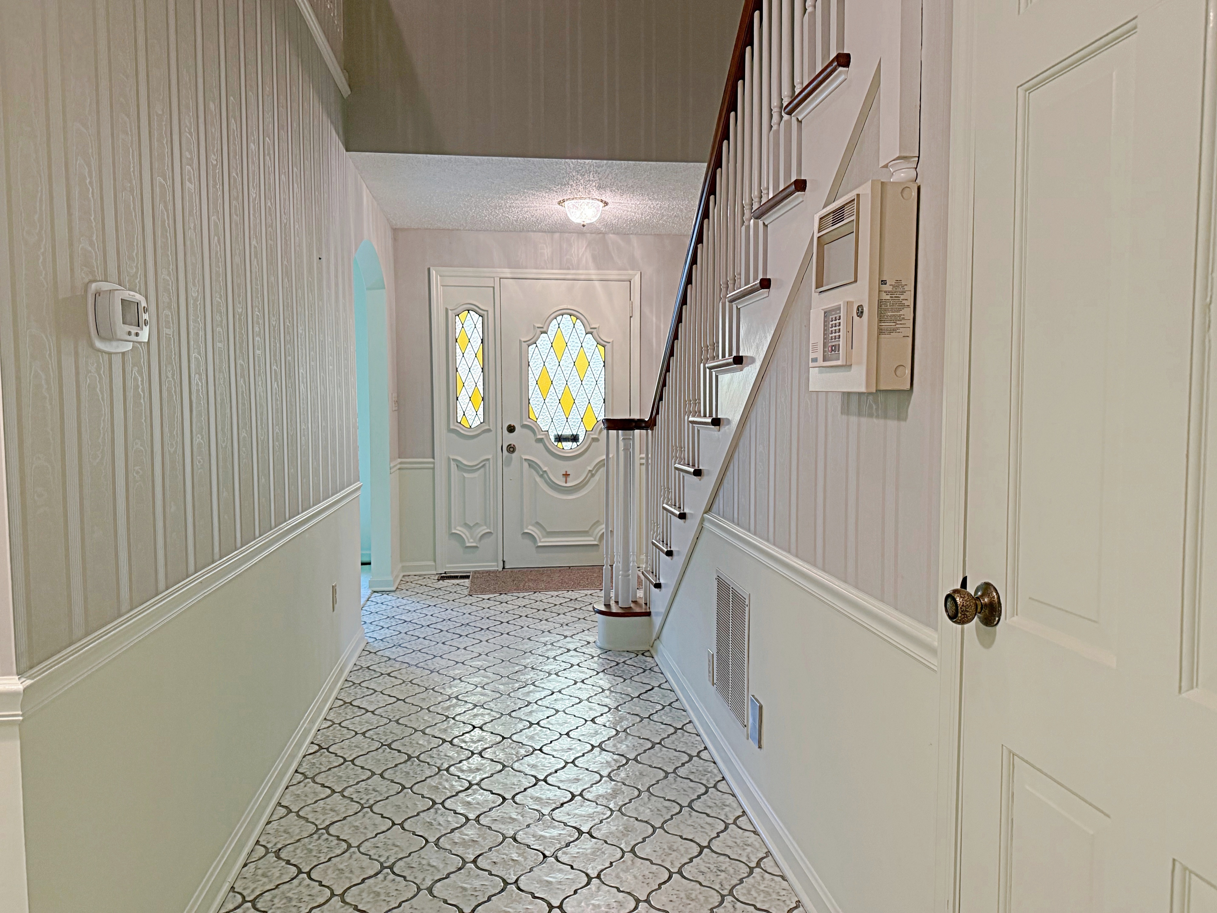 Loogootee, Indiana, 47553, United States, 3 Bedrooms Bedrooms, ,4 BathroomsBathrooms,Residential,For Sale,2002453