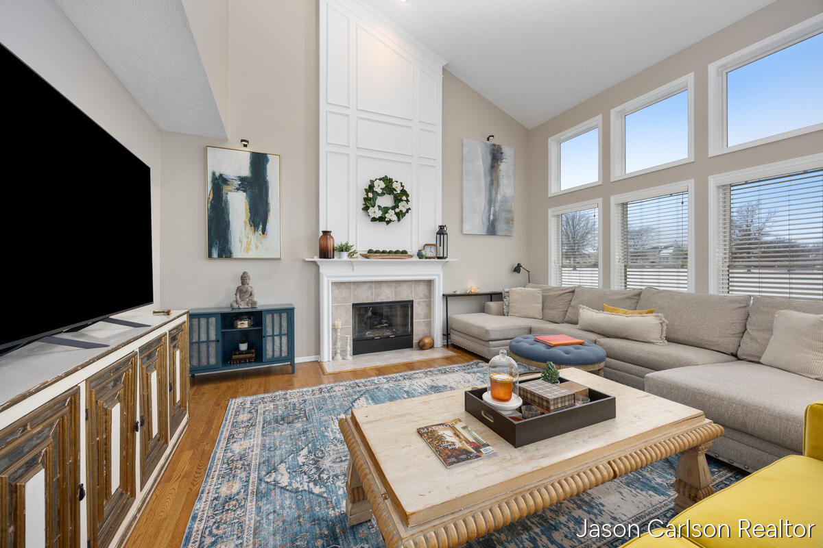 Caledonia, Michigan, 49316, United States, 4 Bedrooms Bedrooms, ,3 BathroomsBathrooms,Residential,For Sale,2008089