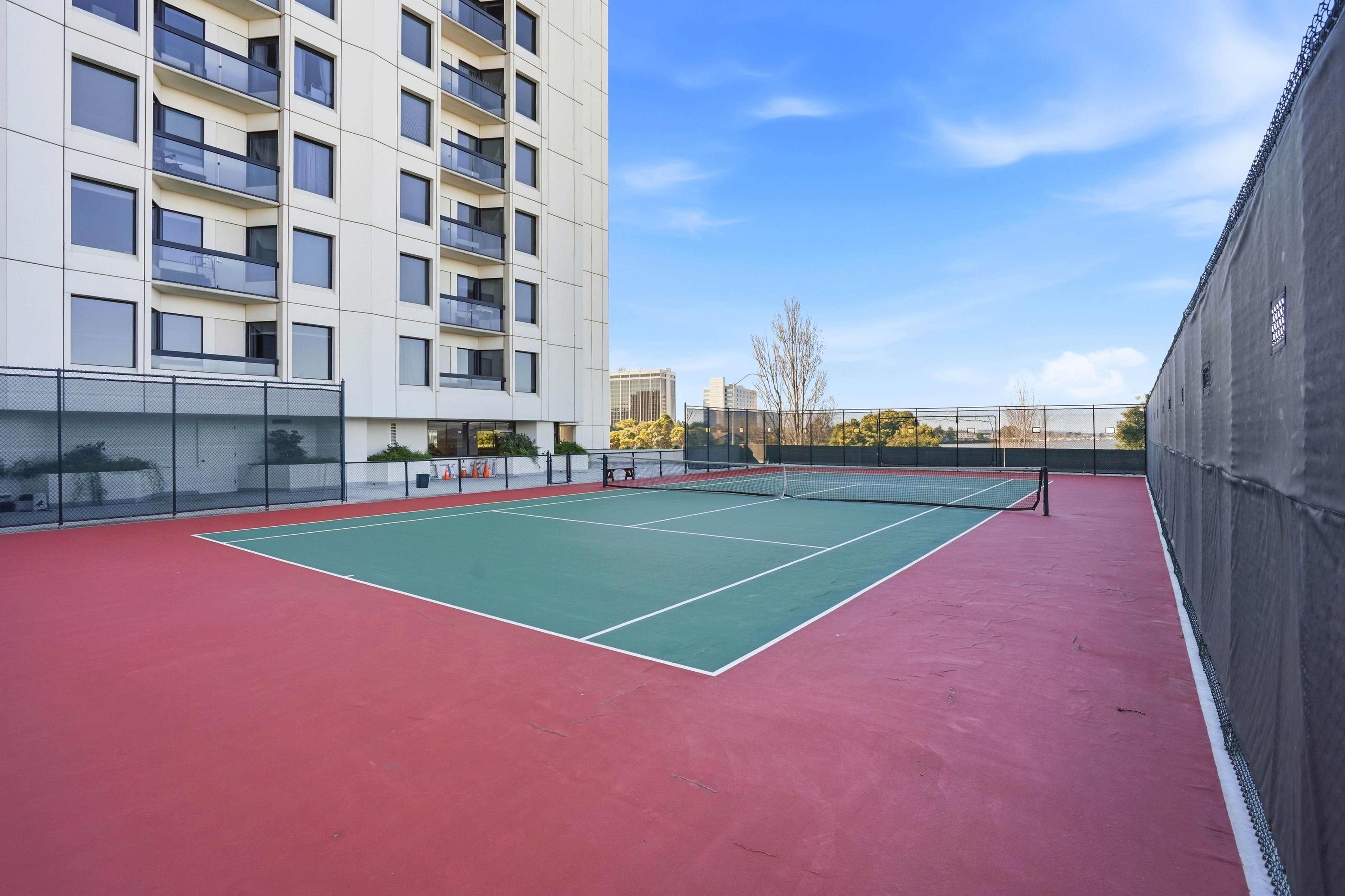  6363 Christie Avenue, Emeryville, CA 94608 - 物件實景