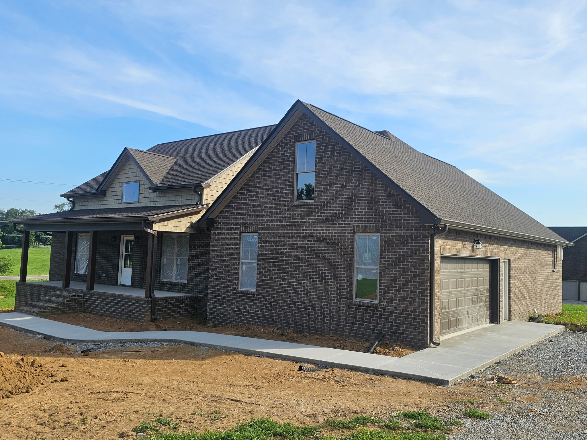 Springfield, Tennessee, 37172, United States, 3 Bedrooms Bedrooms, ,2 BathroomsBathrooms,Residential,For Sale,1938404