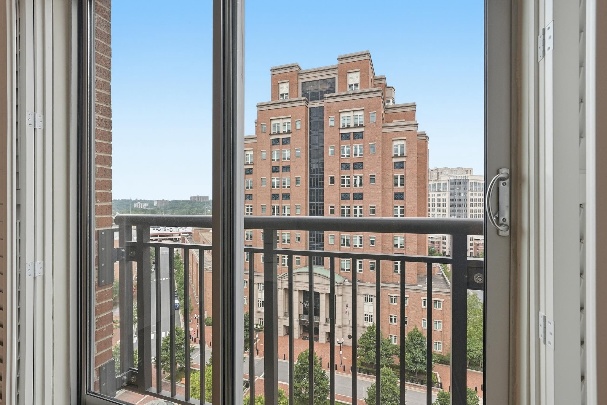  2050 Jamieson Avenue, Alexandria, VA, 22314 - 物件實景