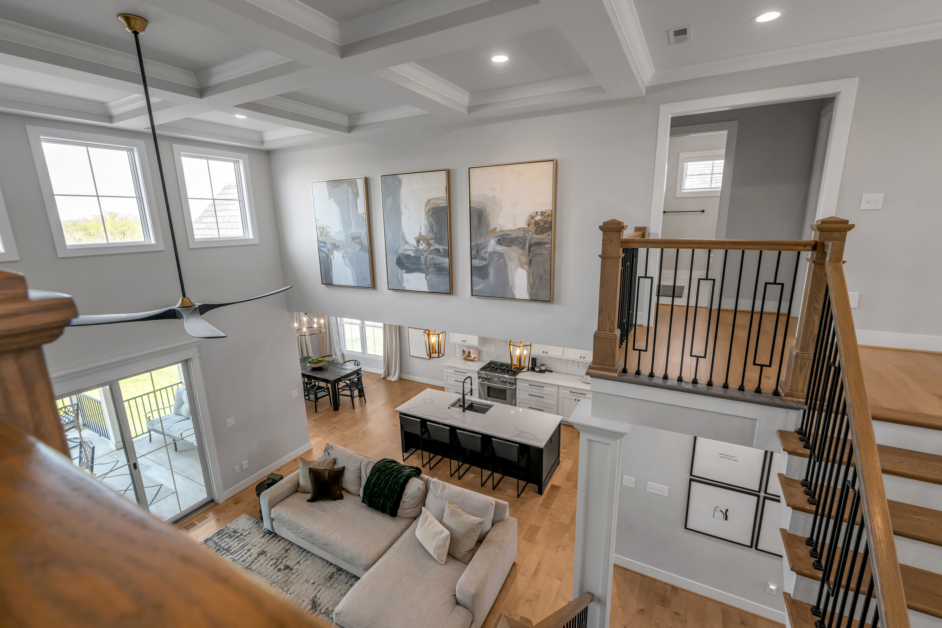  2429 Lorenzo Way - 物件實景