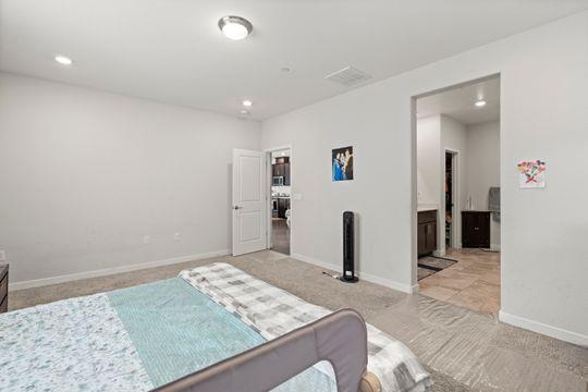 Lathrop, California, 95330, United States, 4 Bedrooms Bedrooms, ,3 BathroomsBathrooms,Residential,For Sale,2000670