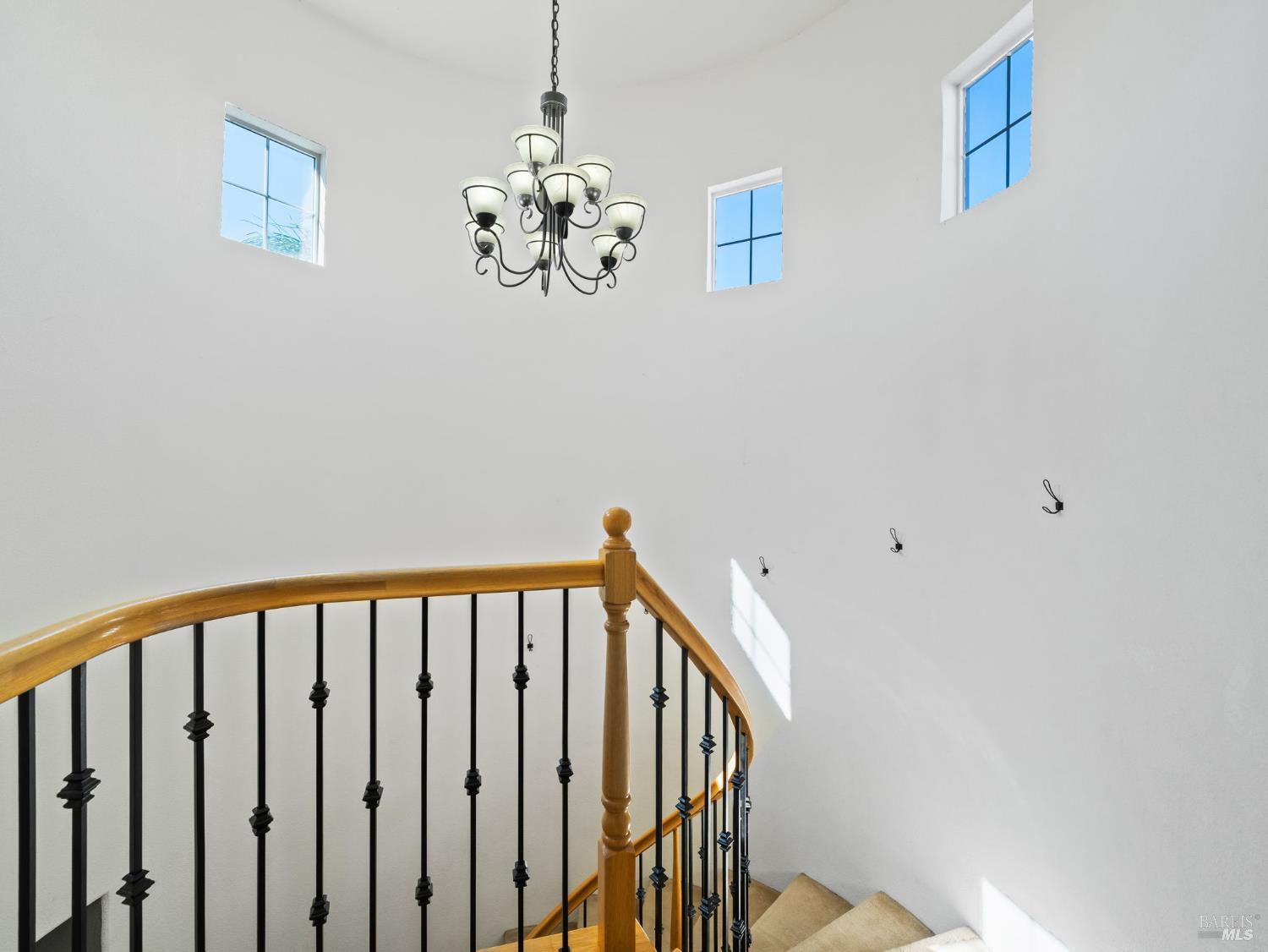 Vacaville, California, 95687, United States, 5 Bedrooms Bedrooms, ,4 BathroomsBathrooms,Residential,For Sale,1828372