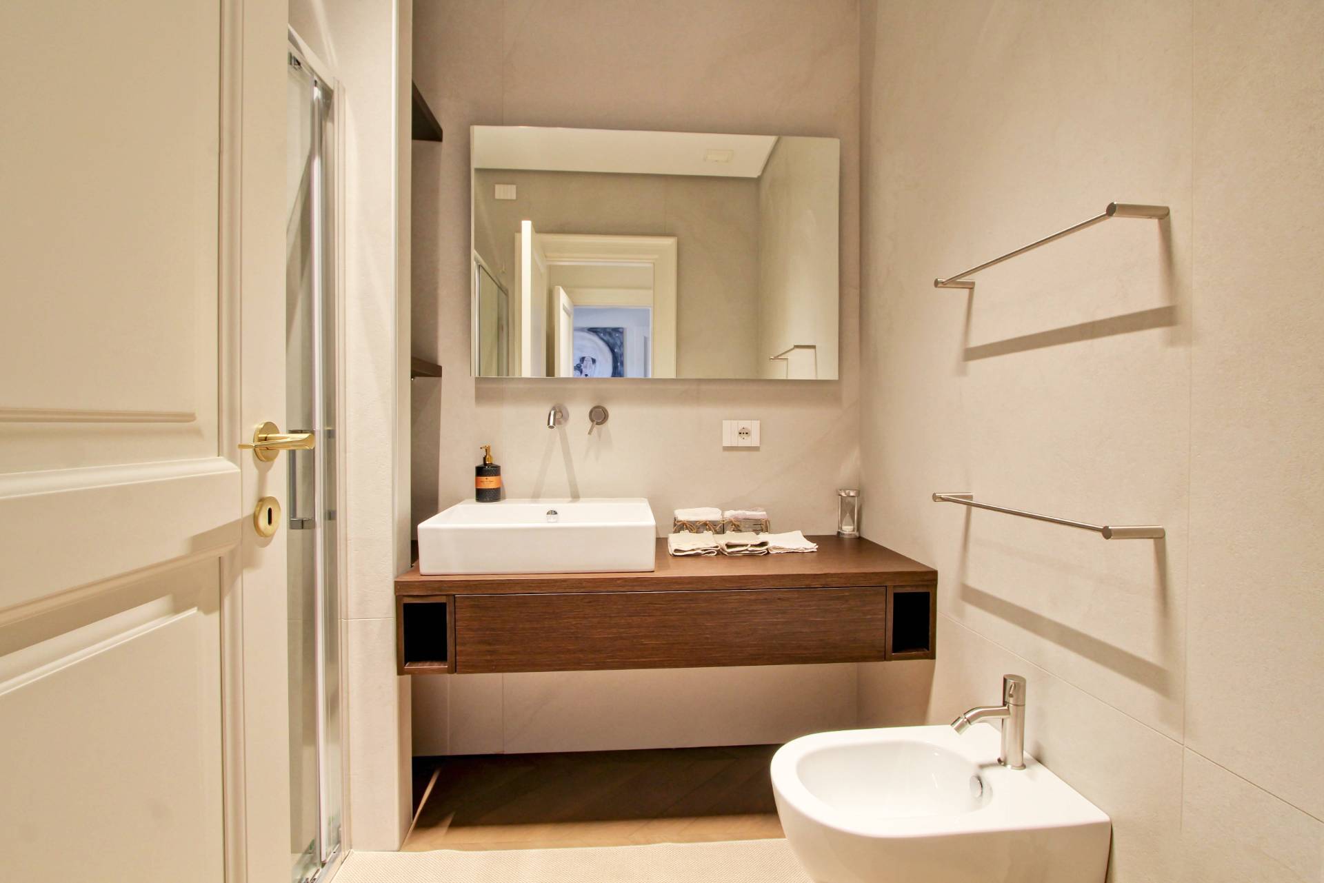 Spoleto, Perugia, 06049, IT, ,3 BathroomsBathrooms,Residential,For Sale,1826369