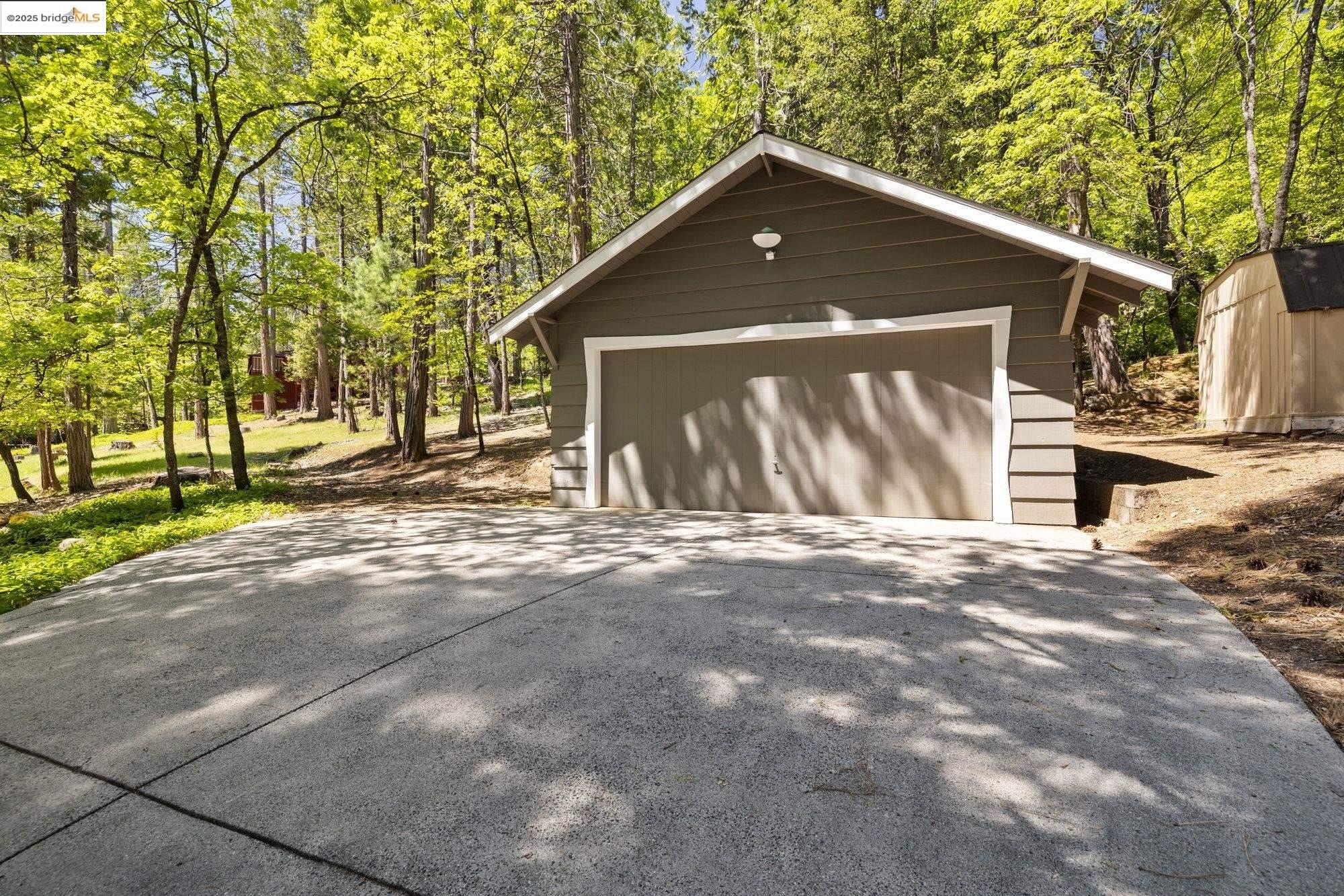 Twain Harte, California, 95379, United States, 2 Bedrooms Bedrooms, ,2 BathroomsBathrooms,Residential,For Sale,1819440