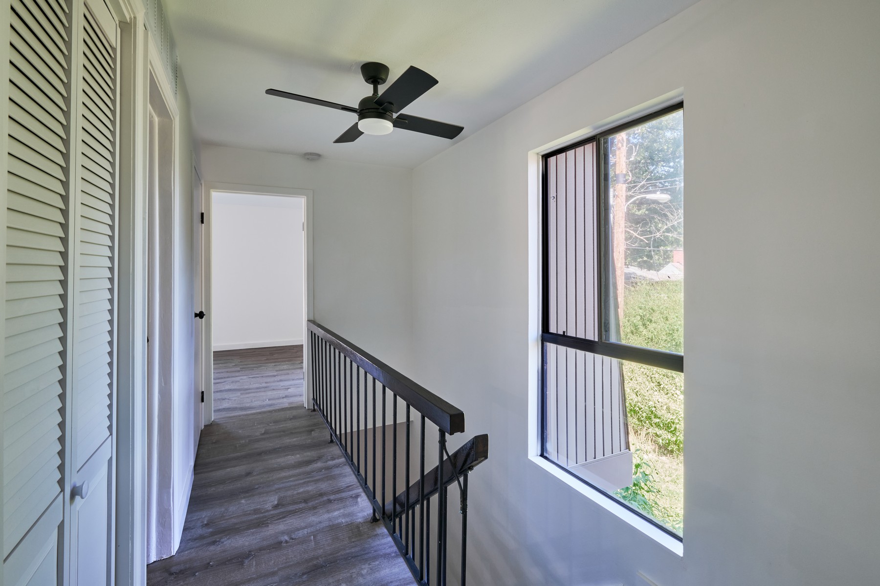  Renovated 2 Bedroom Condo in Washington Township - 物件實景