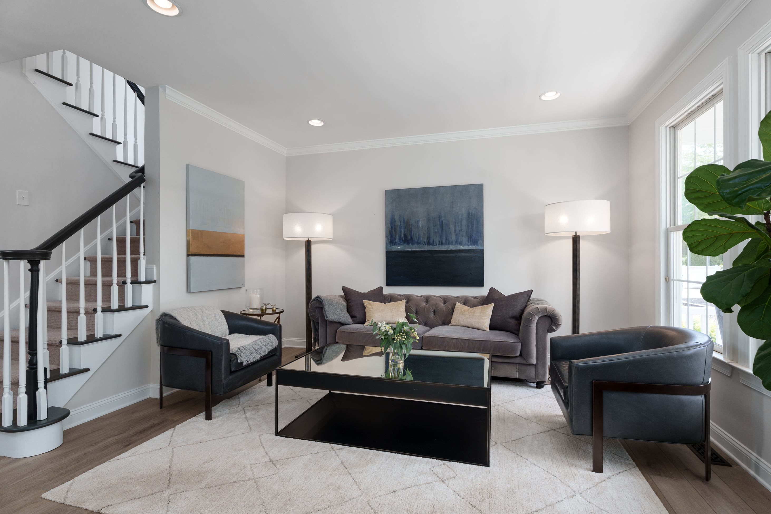  Turn-Key Town Center Home on a Picture-Perfect Lot - 物件實景