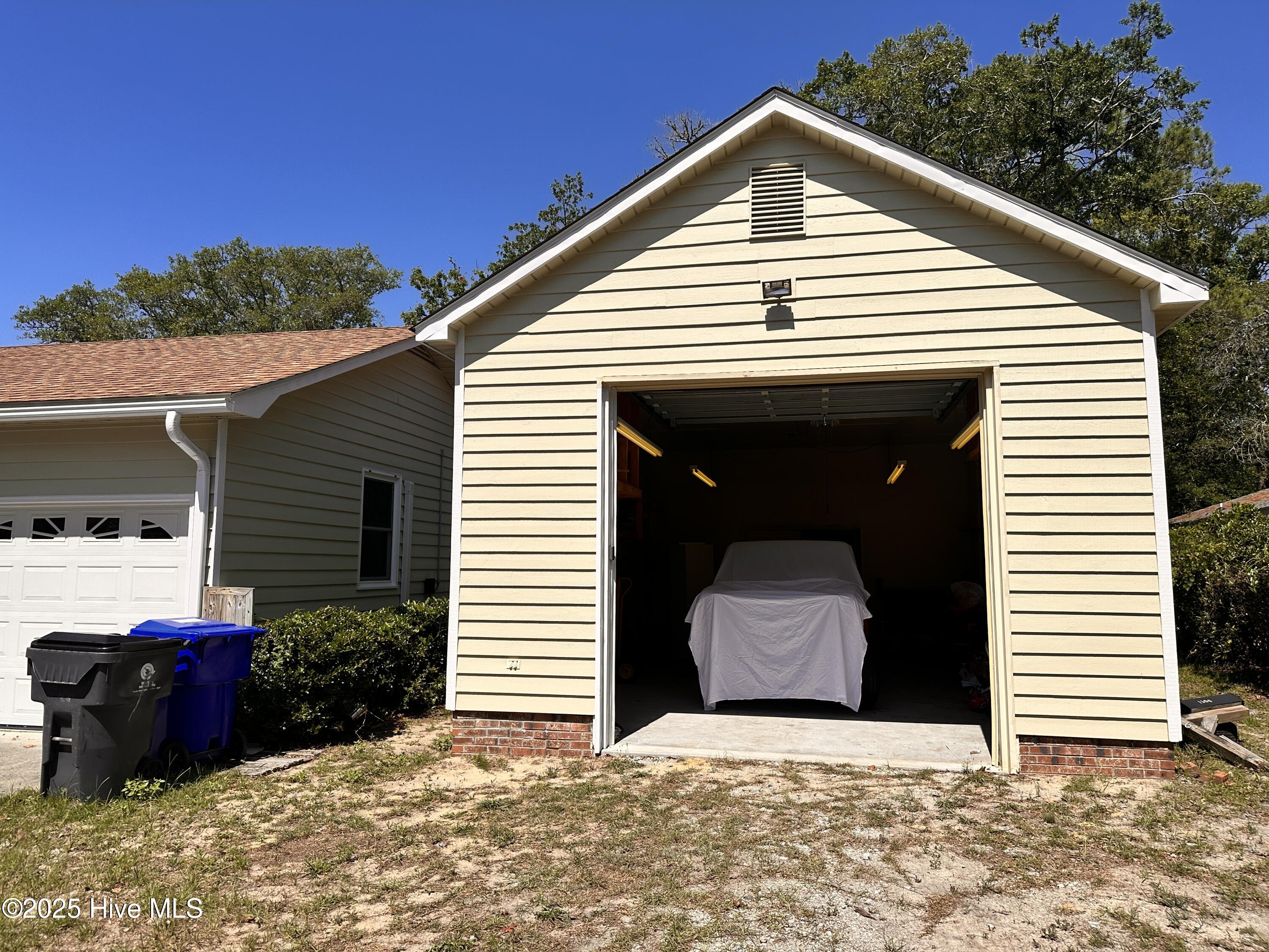 Oak Island, North Carolina, 28465, United States, 3 Bedrooms Bedrooms, ,2 BathroomsBathrooms,Residential,For Sale,1883696